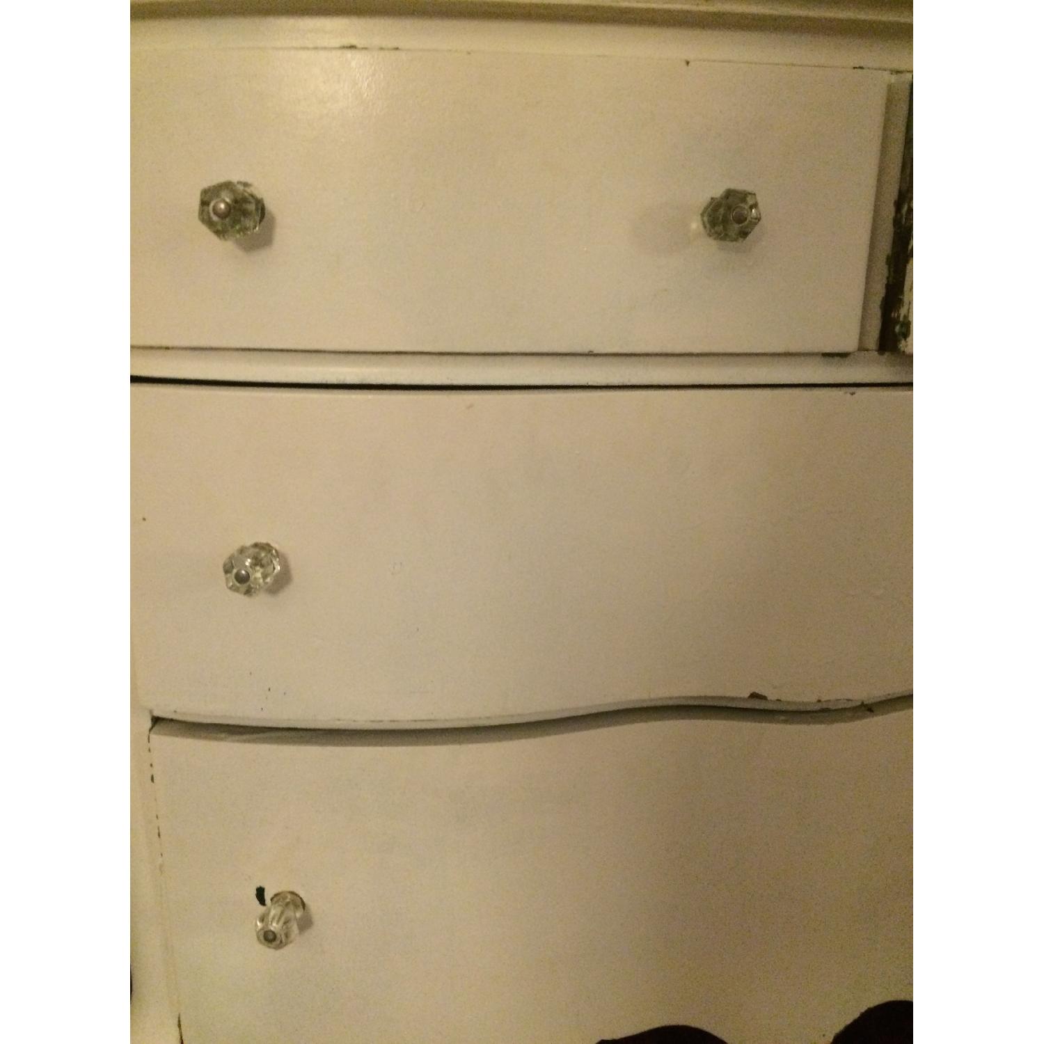 Vintage Shabby Chic Dresser w/ Mirror AptDeco