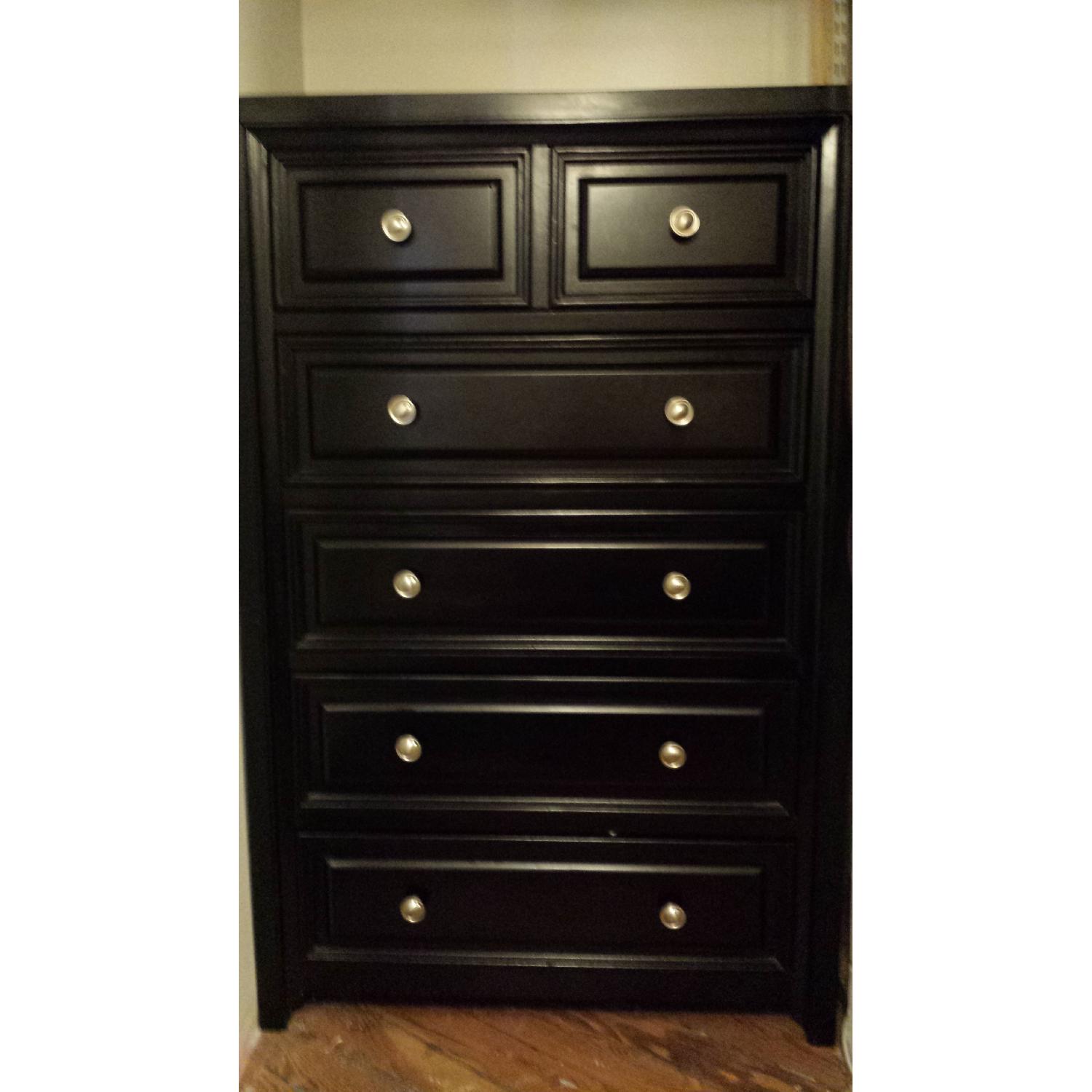 Ashley's Dresser Set - image-1