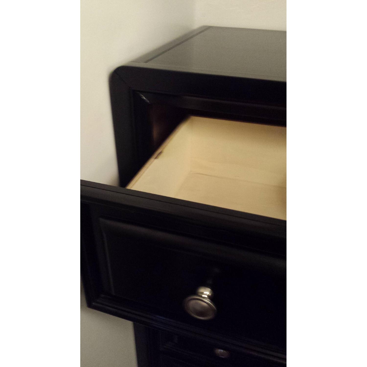 Ashley's Dresser Set - image-2