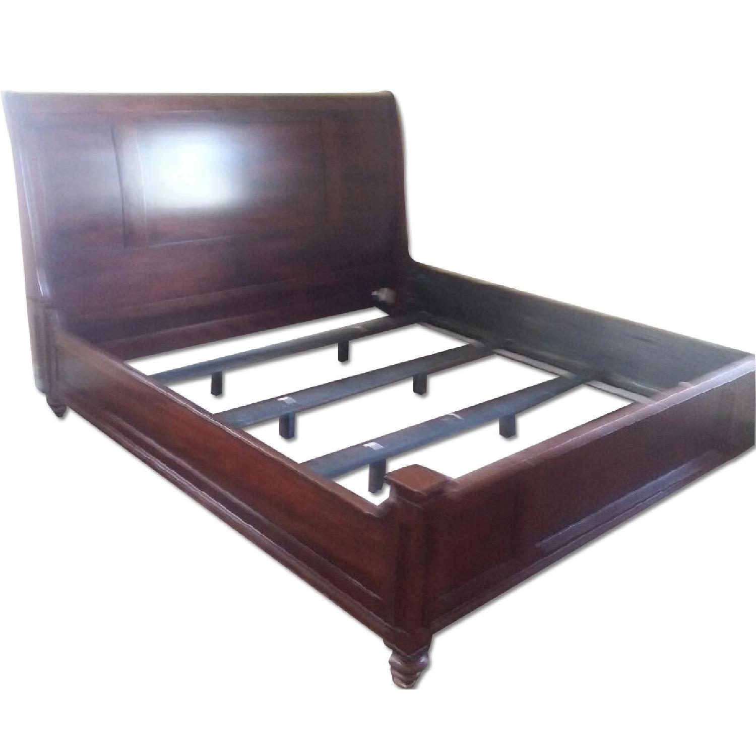 Thomasville Solid Wood Bedroom Set AptDeco