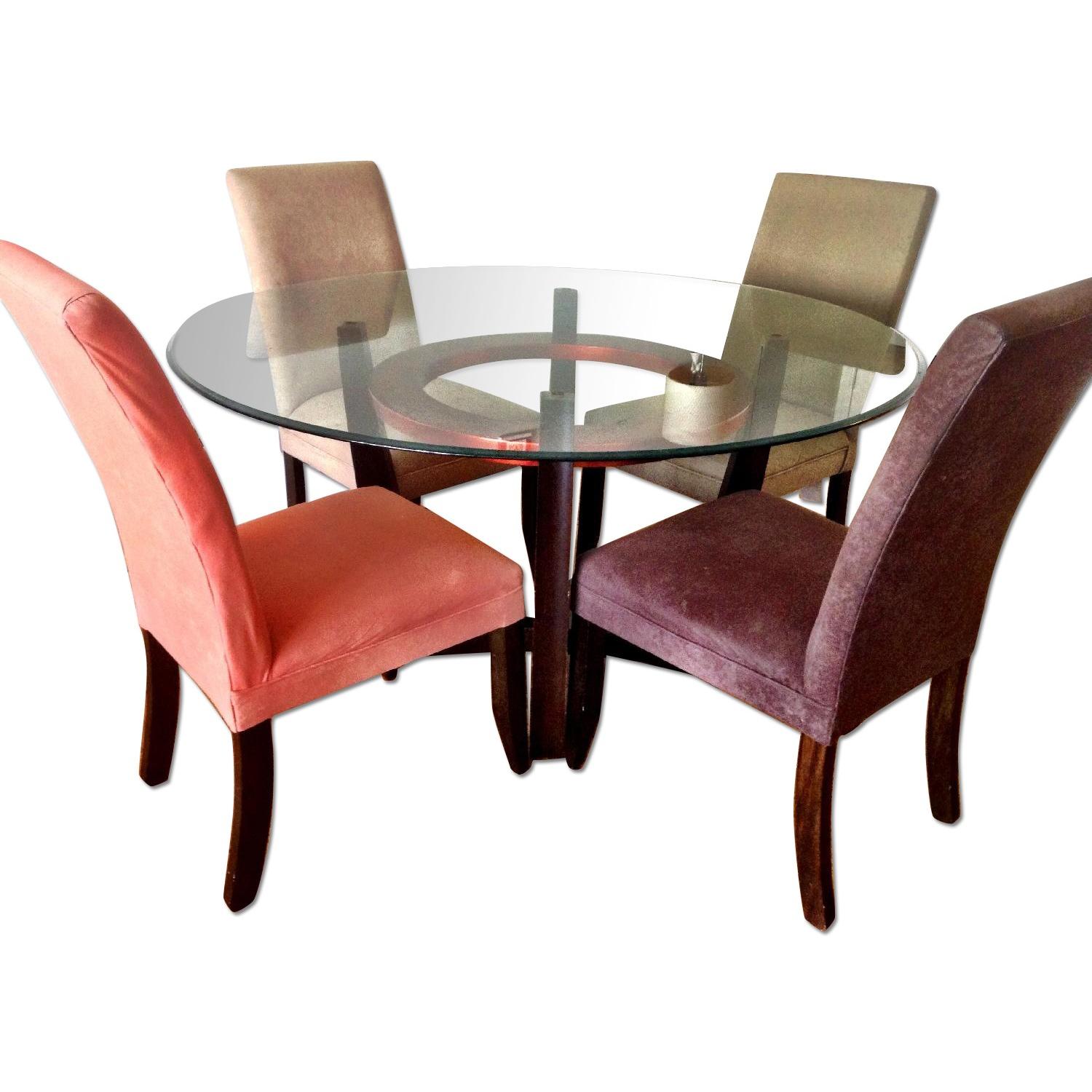 Macy's Round Glass Dining Table w/ 4 Chairs AptDeco
