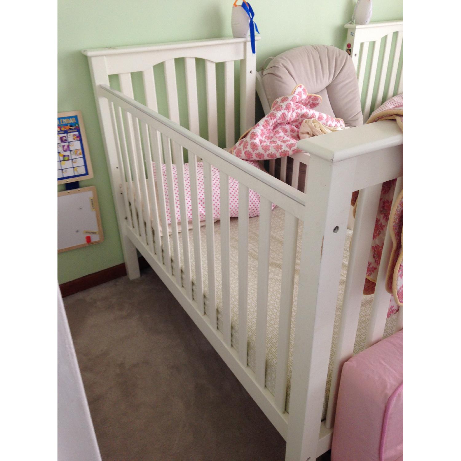 Pottery Barn Kendall Crib + Conversion Kit - image-2