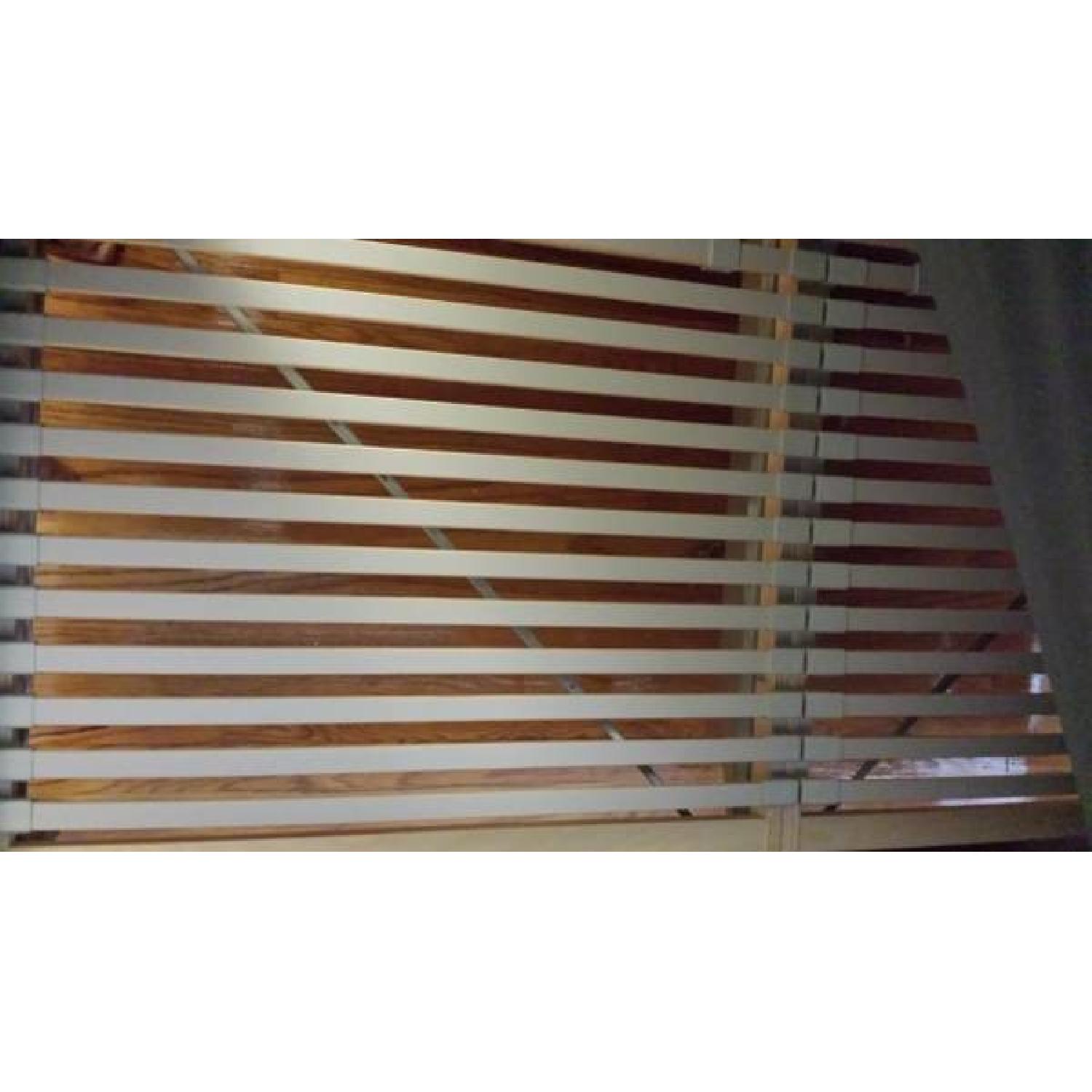 Ikea 4 Piece Bedroom Set - image-2