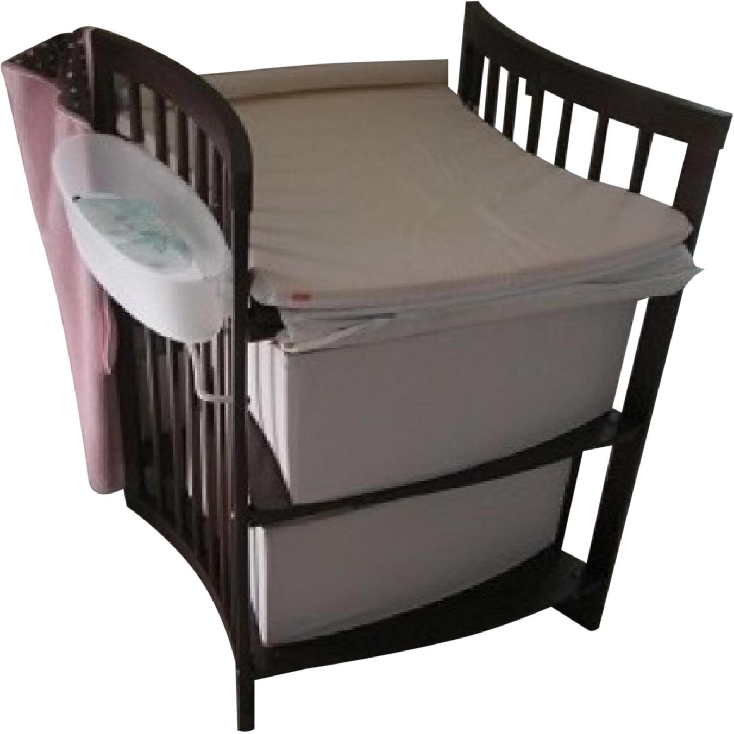 stokke changing table walnut