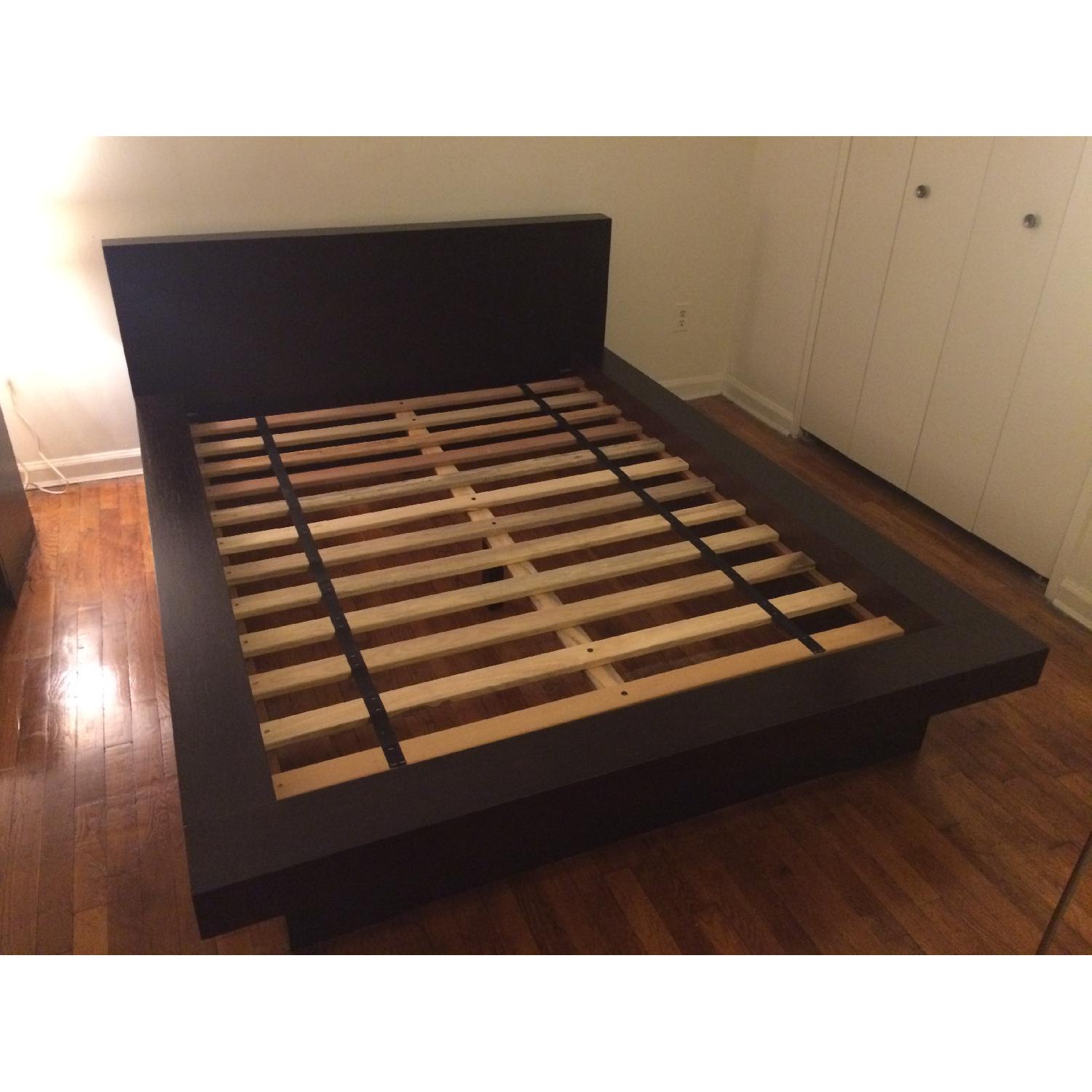 LifeStyle Solutions Zurich Full Size Platform Bed in Cappuccino - image-1