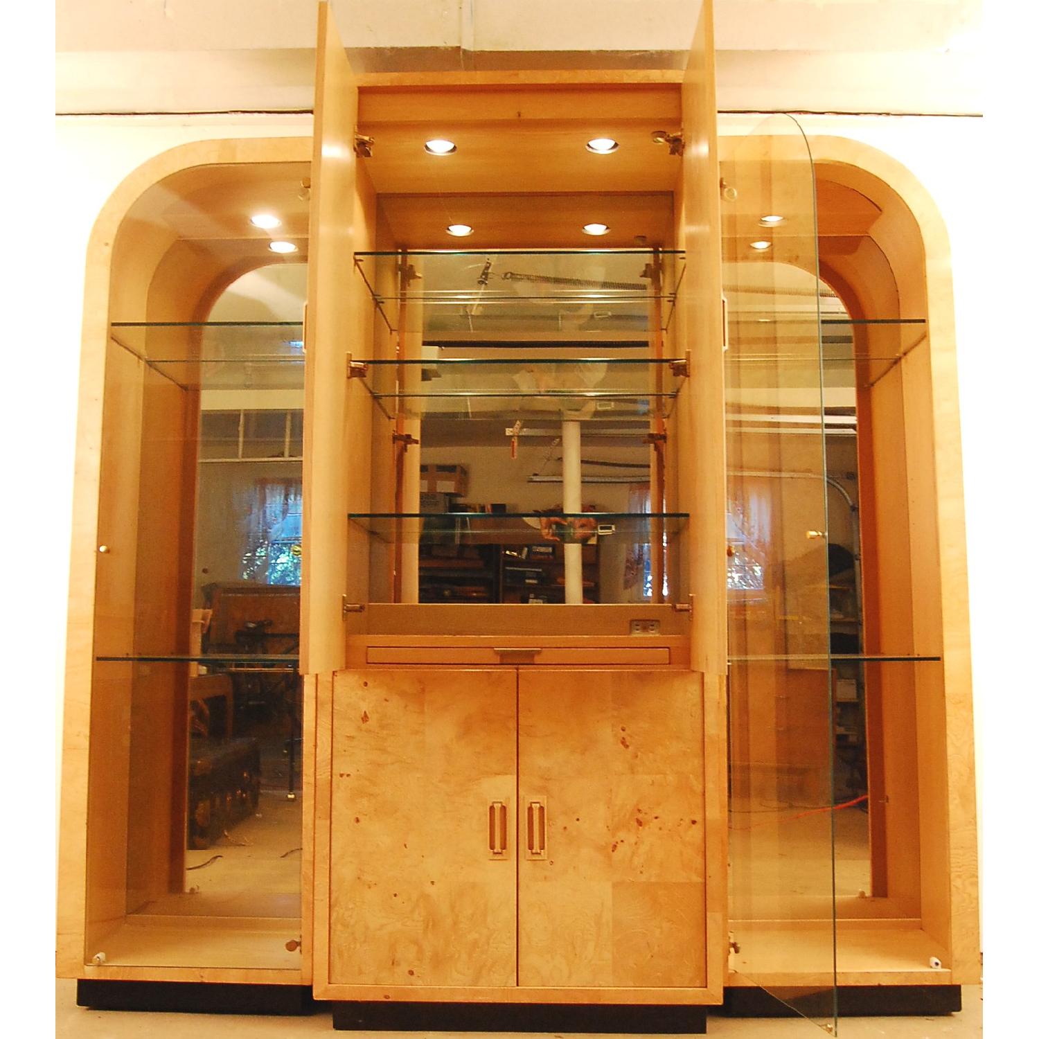 Henredon Mid-Century Modern Burlwood Dry Bar/Display Cabinet - image-4