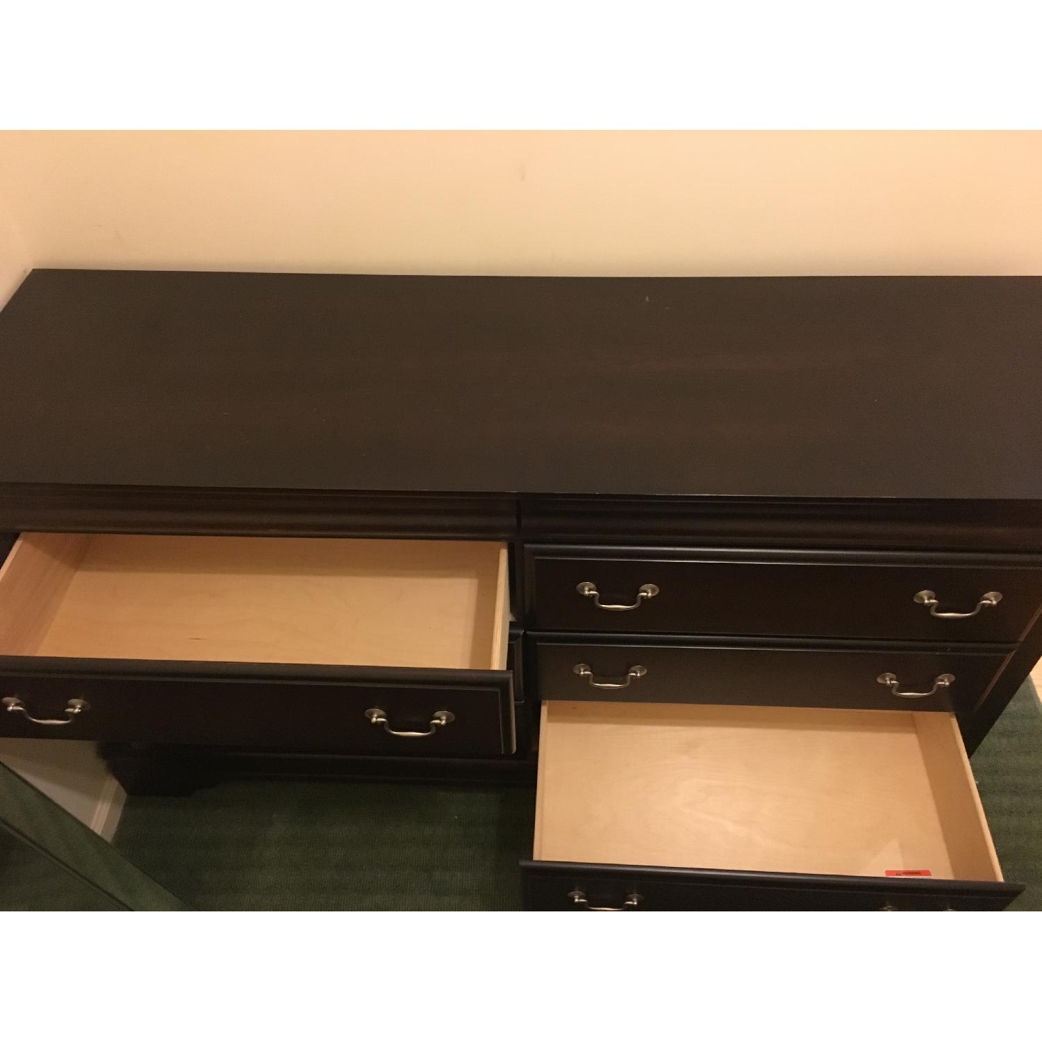 Vaughan Bassett Bedroom Dresser - image-6