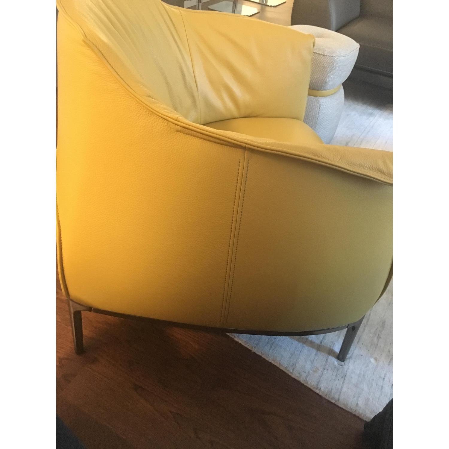 Poltrona Frau Archibald Armchair - image-3