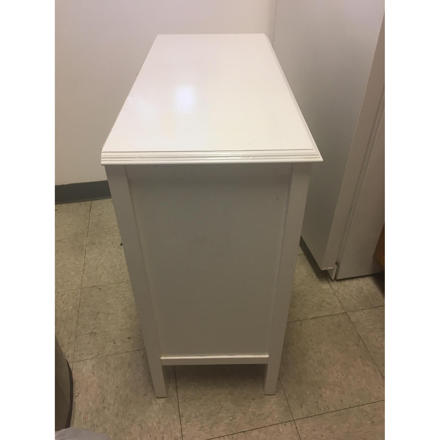 Target Kitchen AptDeco