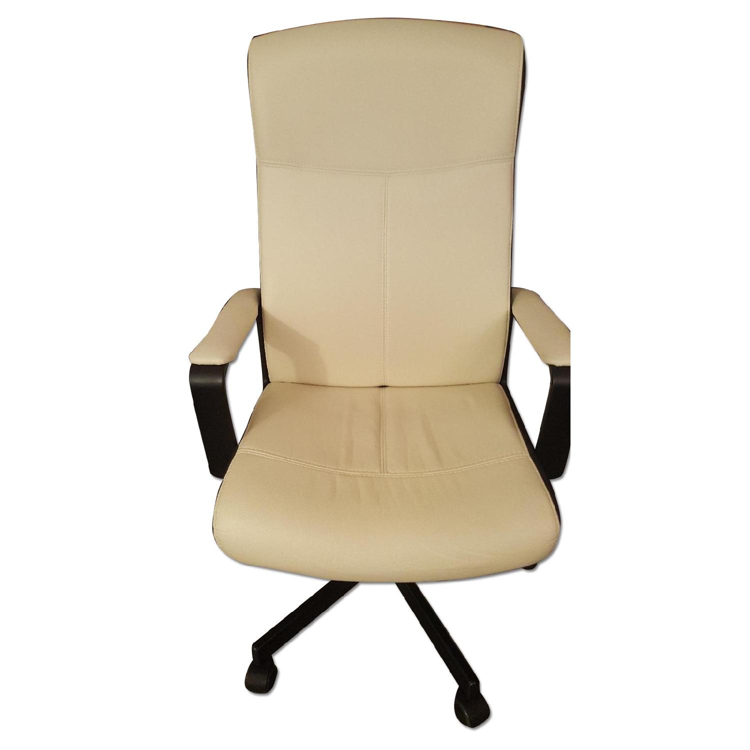 Ikea Malkolm Swivel Chair - AptDeco