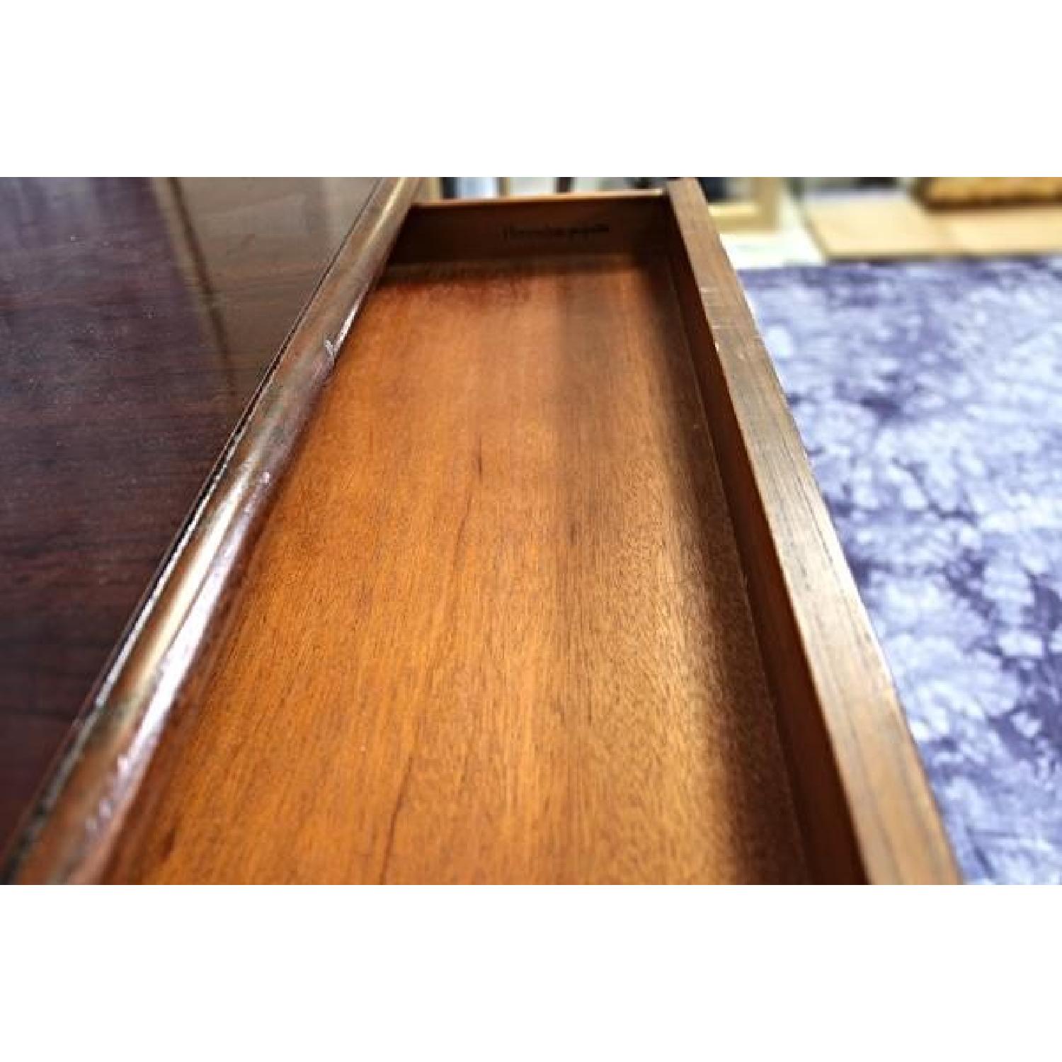 Henredon French Provincial Carved End/Side Table - image-6