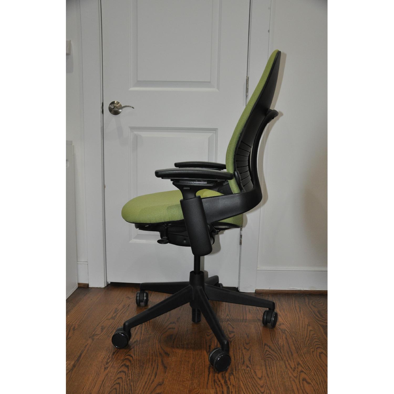 Steelcase Leap 2 Office Chair - image-3