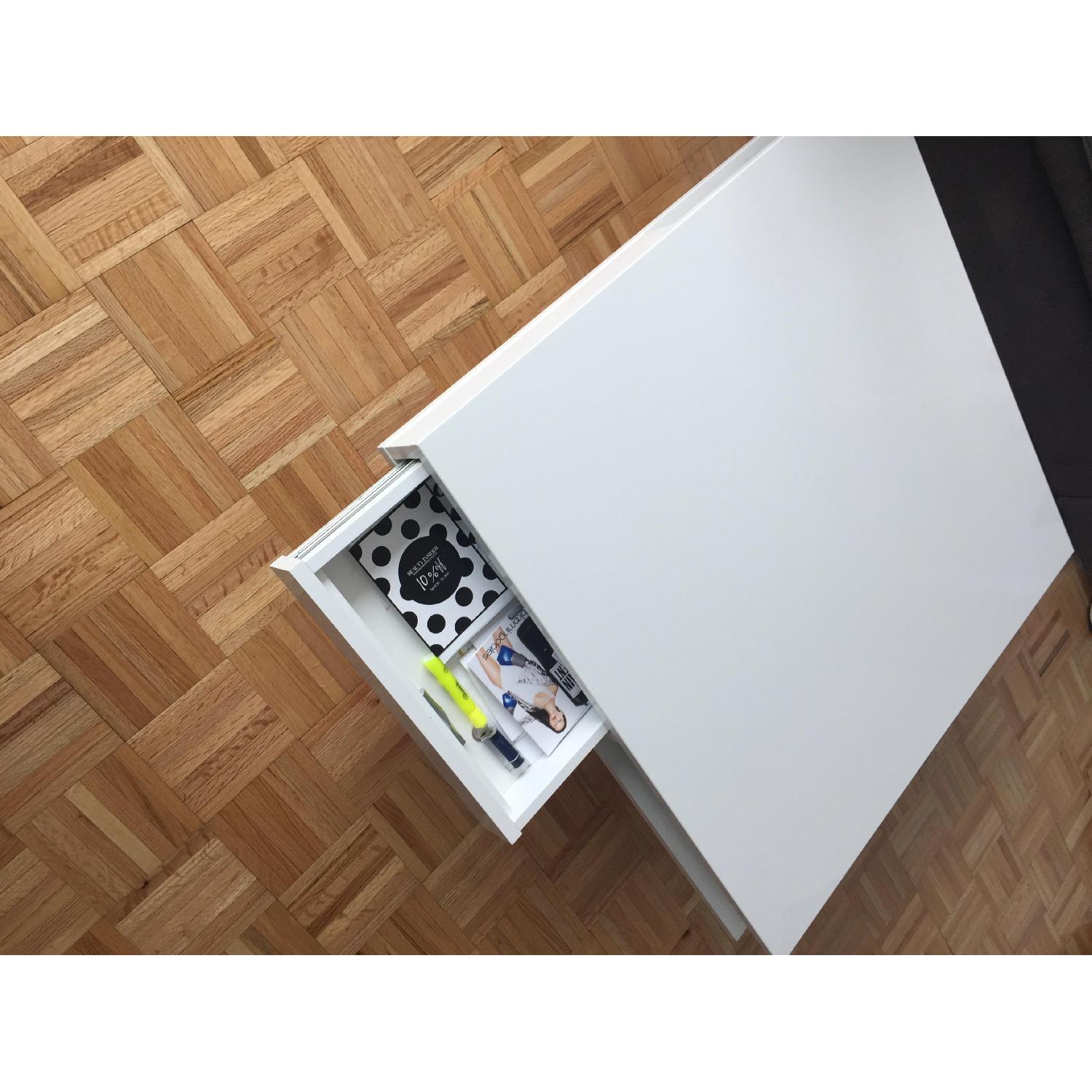 Ikea Tofteryd Coffee Table in High Gloss White AptDeco