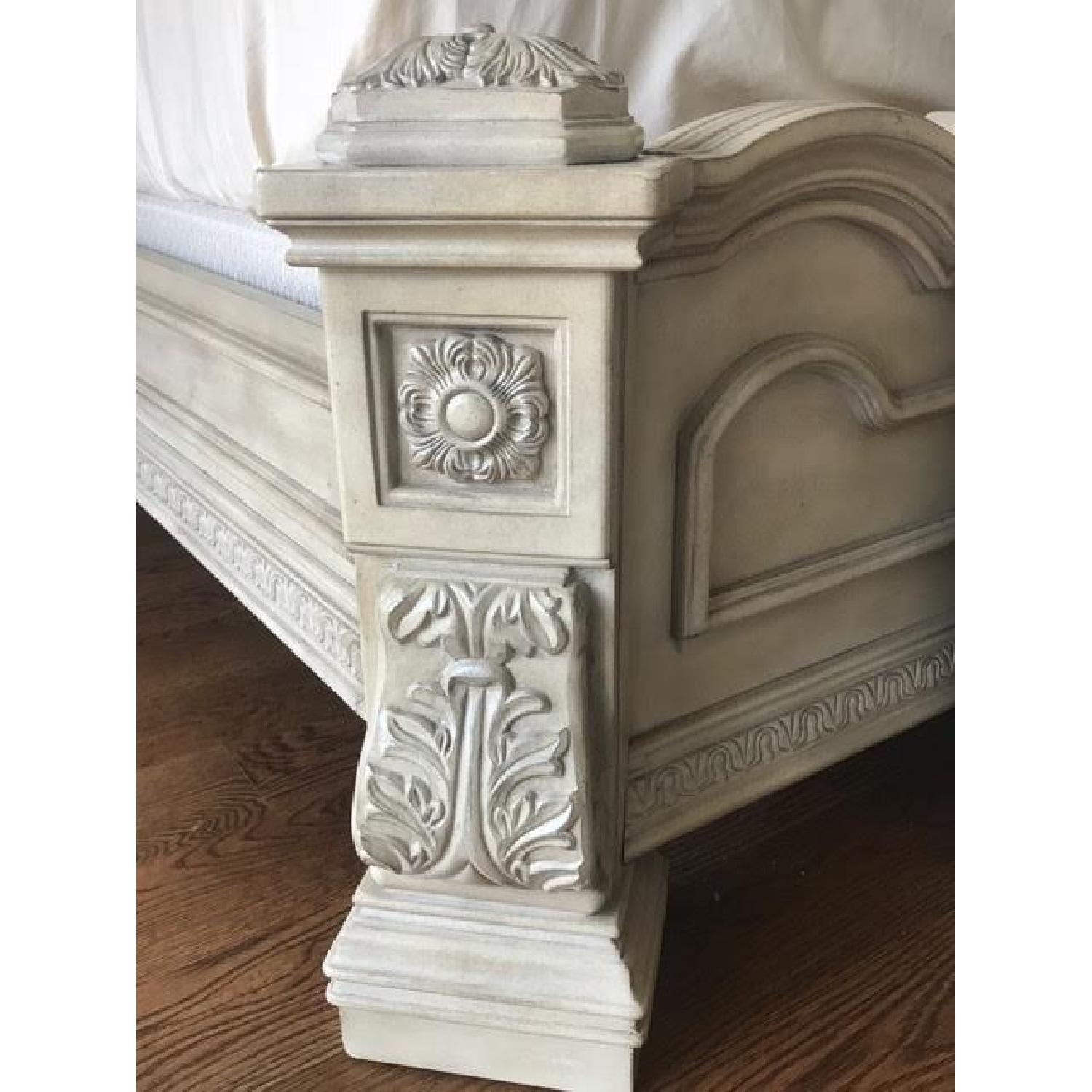 Ashley's Ortanique 5 Piece King Size Bedroom Set - image-7