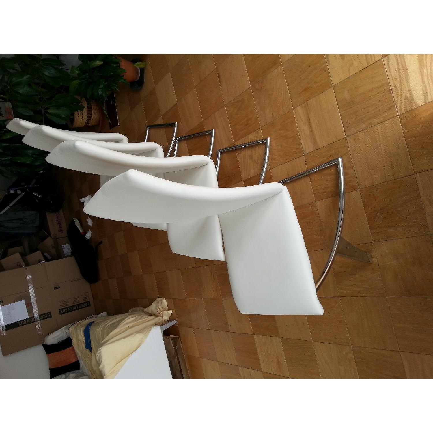 Zuo Modern Delphin White Leather - image-5