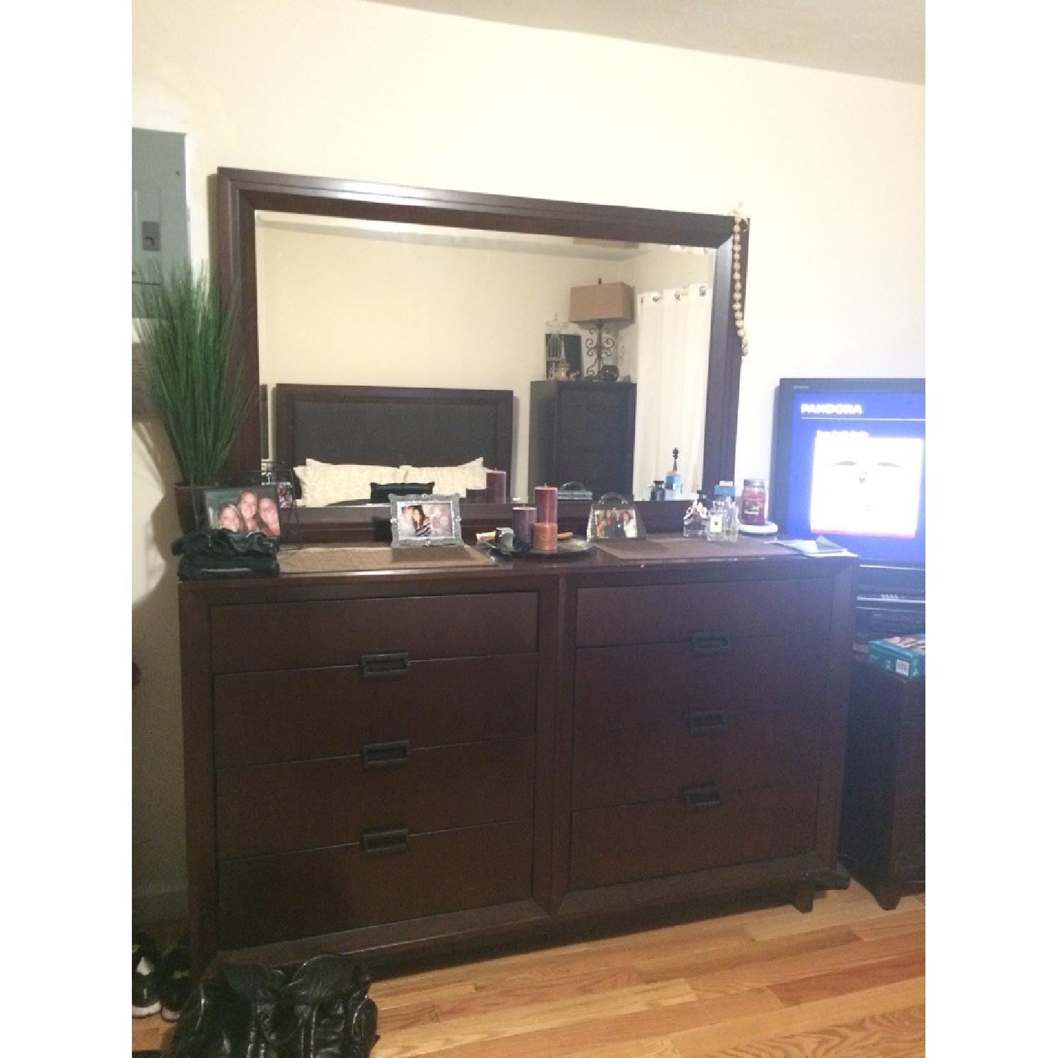 Raymour & Flanigan 4 Piece Queen Bedroom Set - image-2