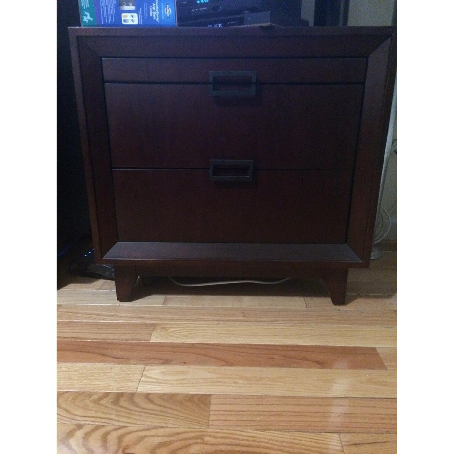 Raymour & Flanigan 4 Piece Queen Bedroom Set - image-4