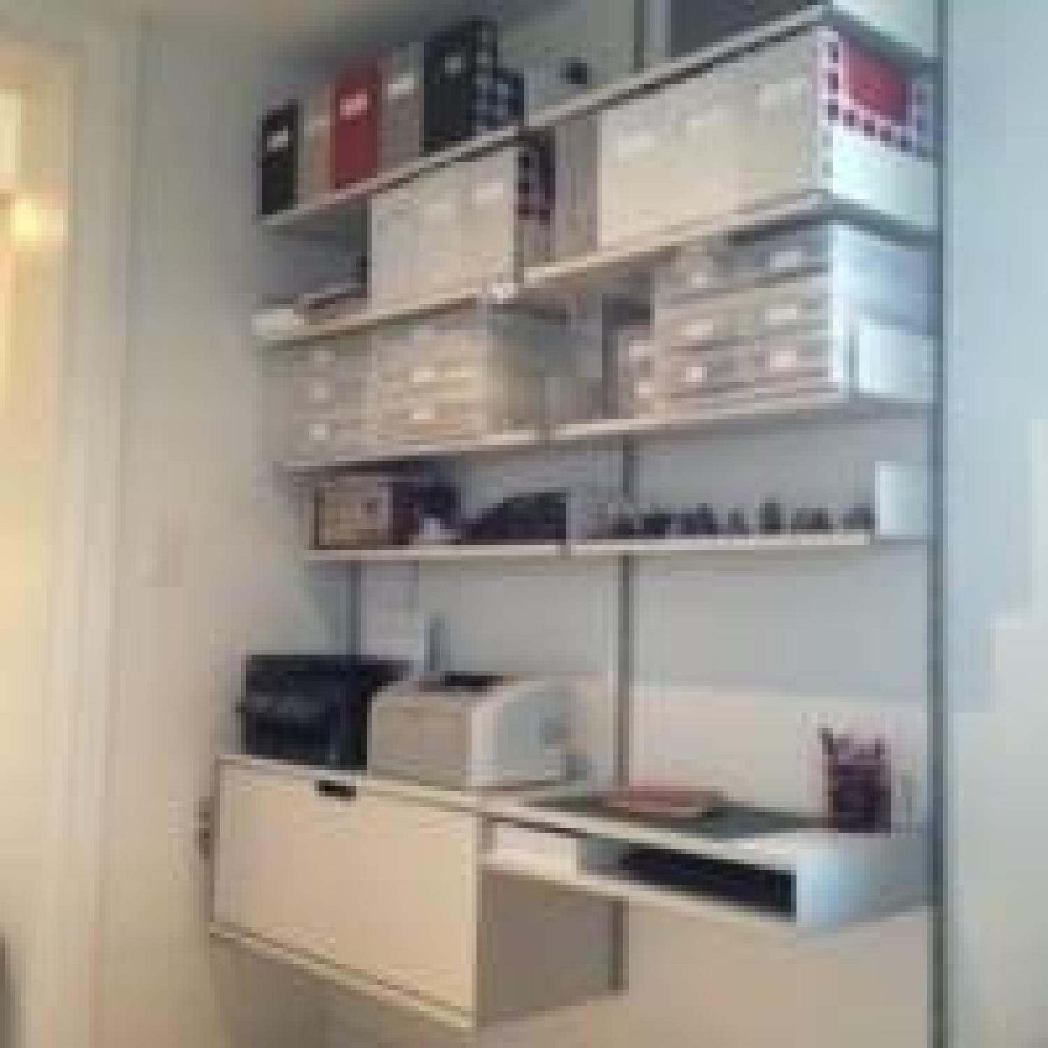 606 Universal Shelving Vitsoe One-Drawer Cabinet - image-3