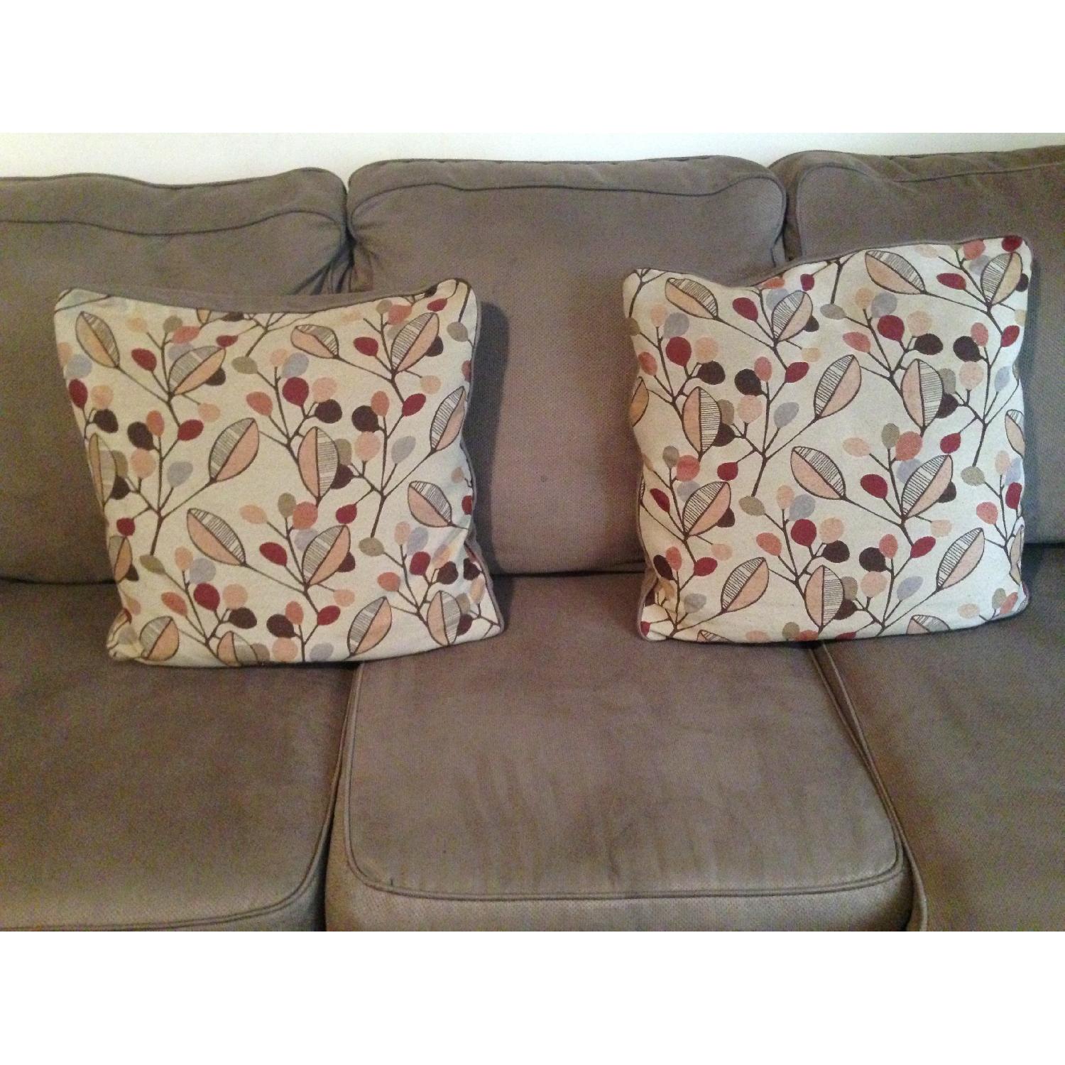 Harlem Furniture Sleeper Sofa AptDeco