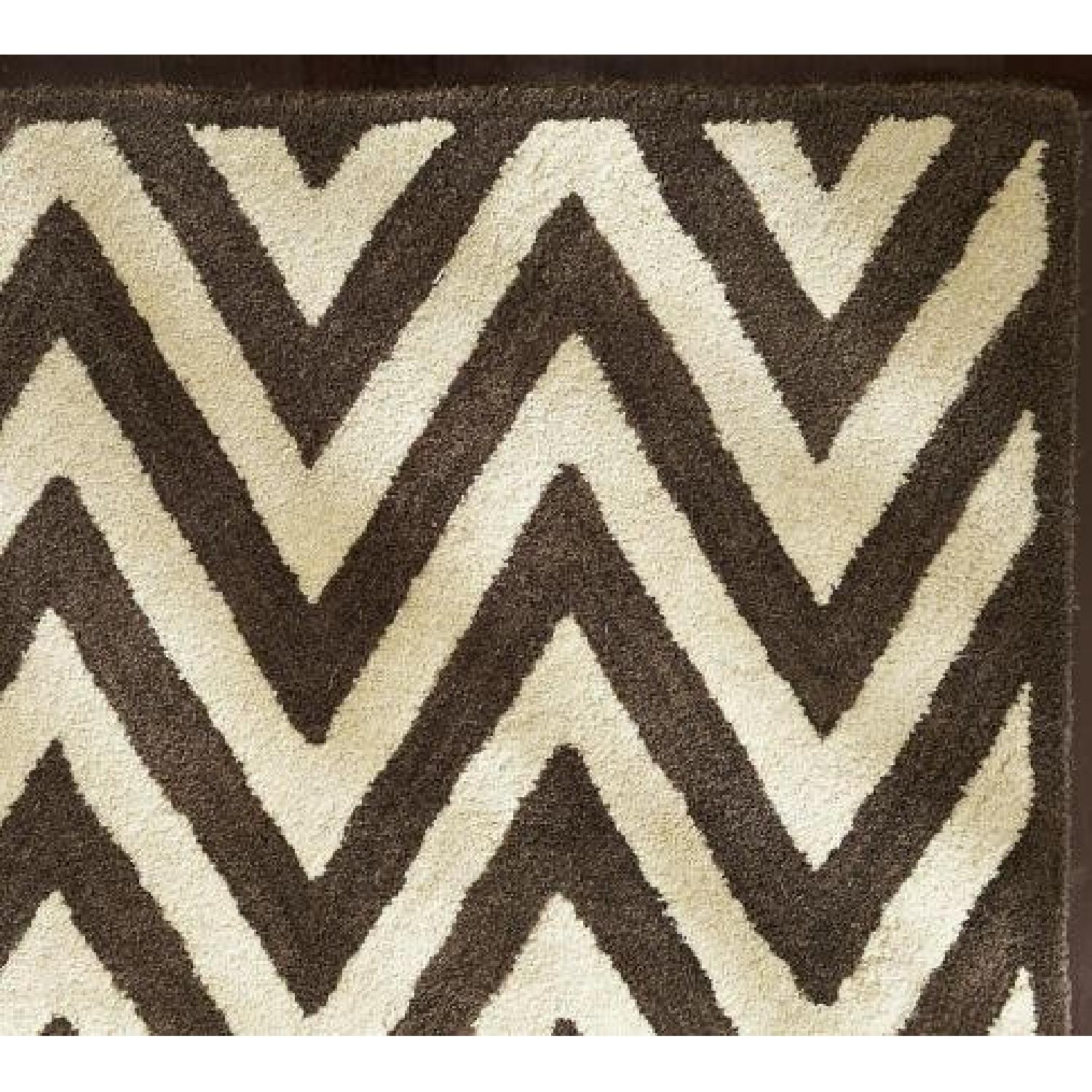 Pottery Barn Hayden Zig Zag Rug - AptDeco