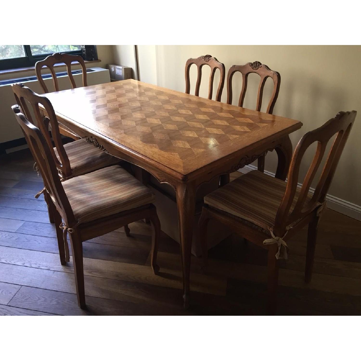 French Antique Expanding Dining Table w/ 6 Chairs AptDeco