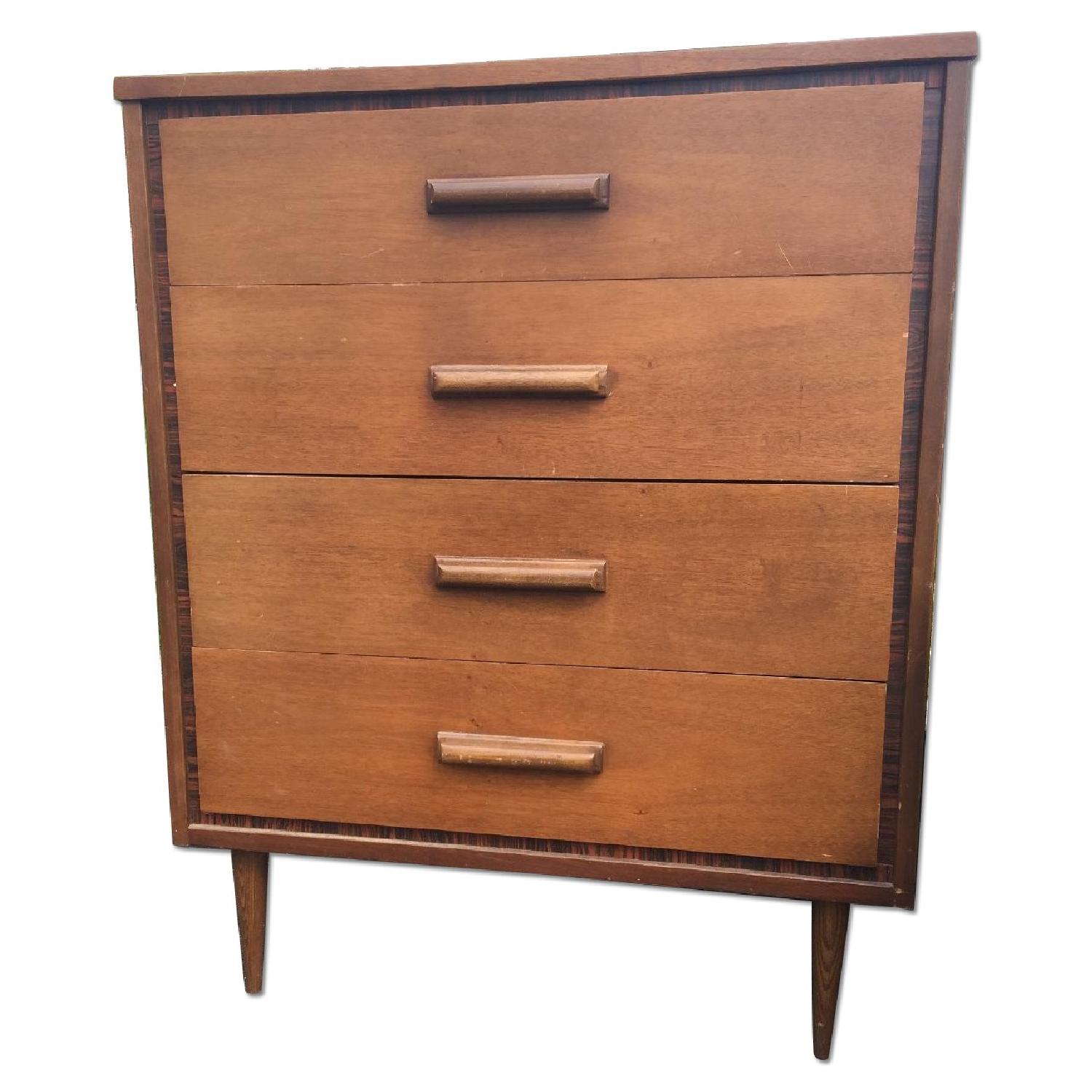 Bassett MidCentury 1960s Chest of Drawers AptDeco