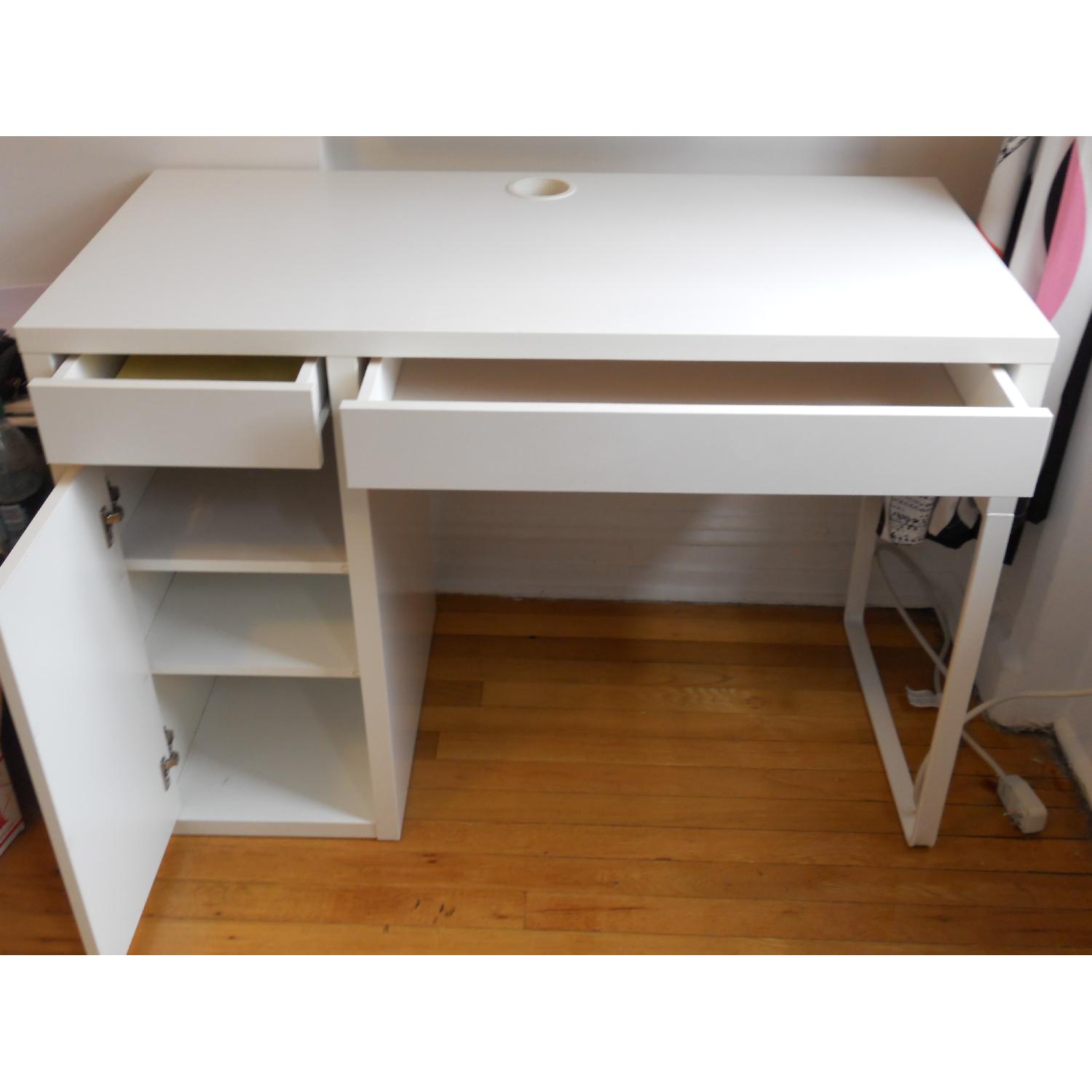 Ikea Micke Desk + Lack Shelf AptDeco