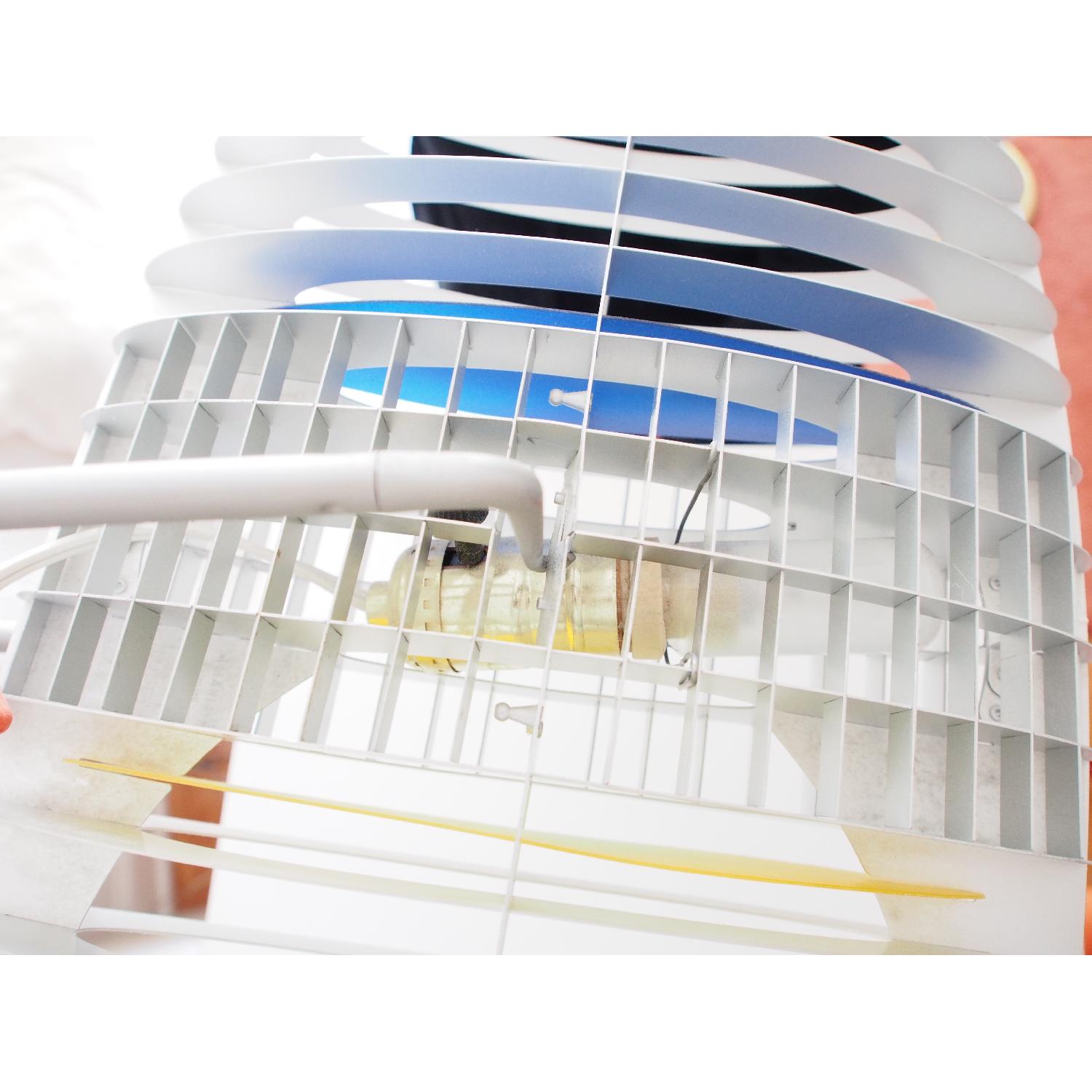 Luceplan Titania Floor Lamp - image-11