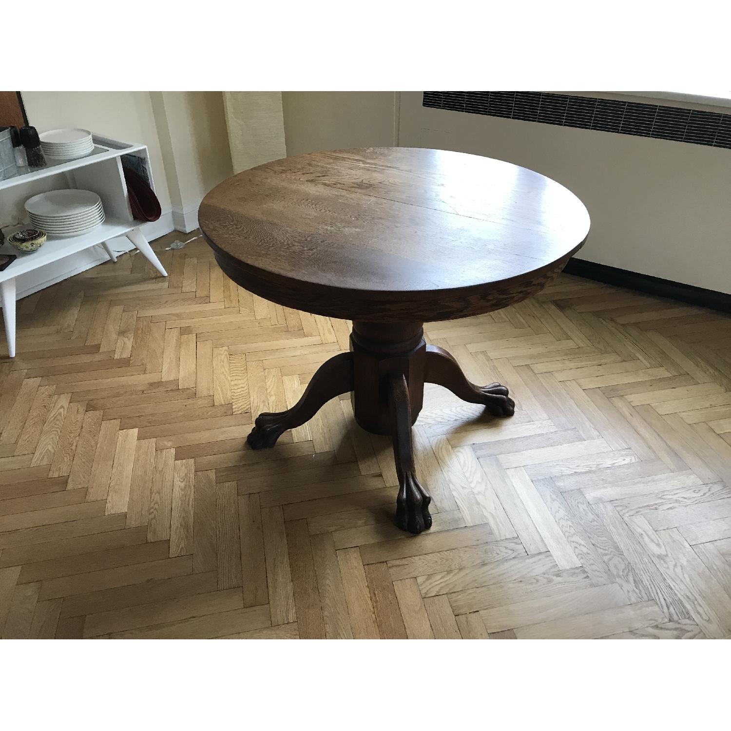 Oak Bear-Claw Round Dining Table - image-1