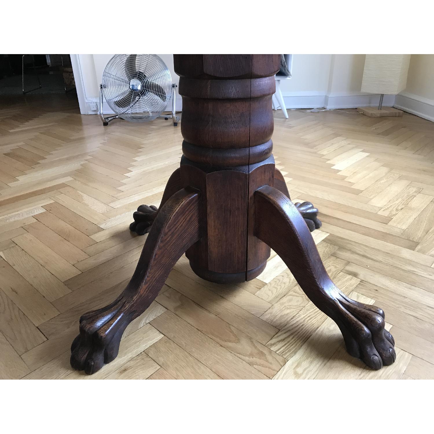 Oak Bear-Claw Round Dining Table - image-4