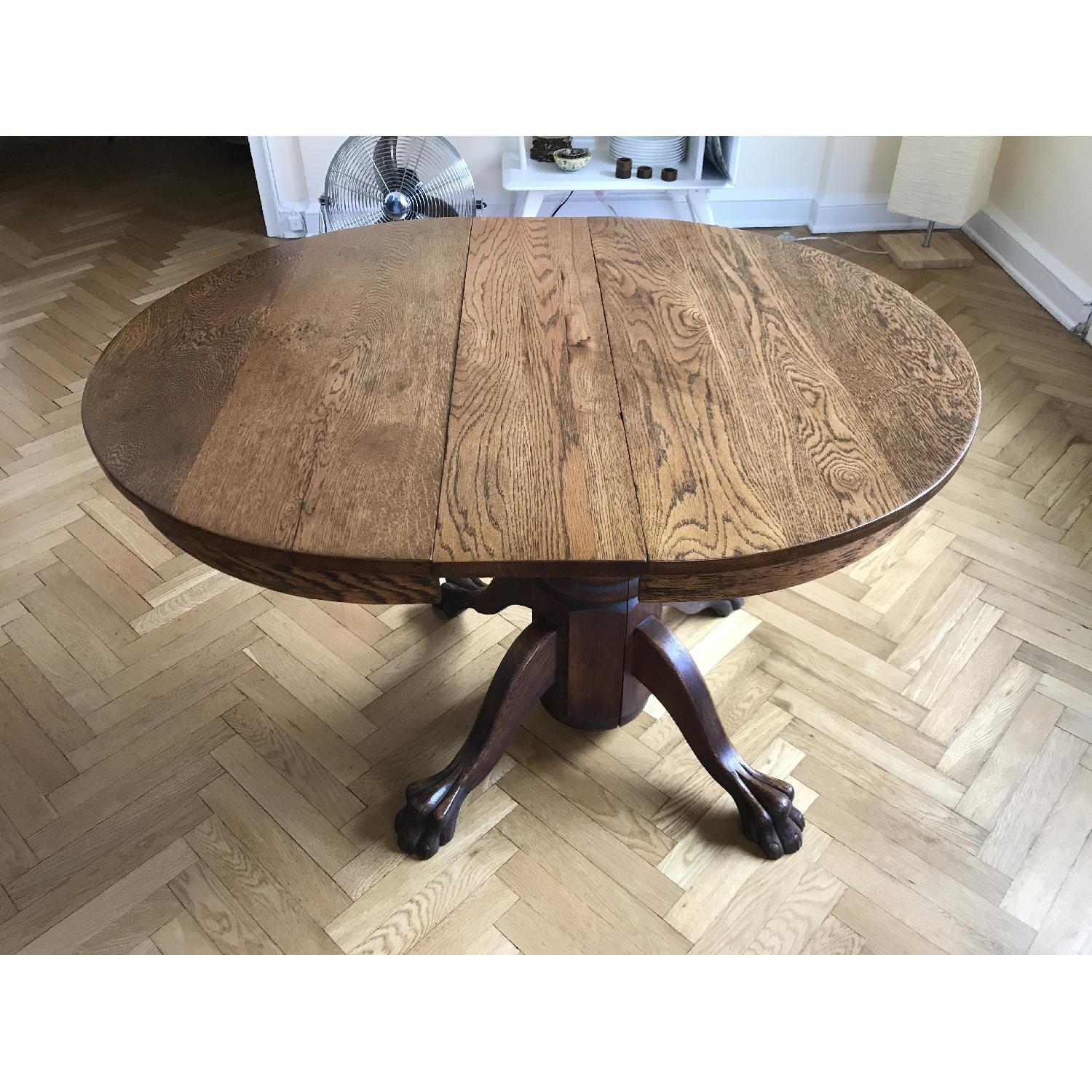 Oak Bear-Claw Round Dining Table - image-5