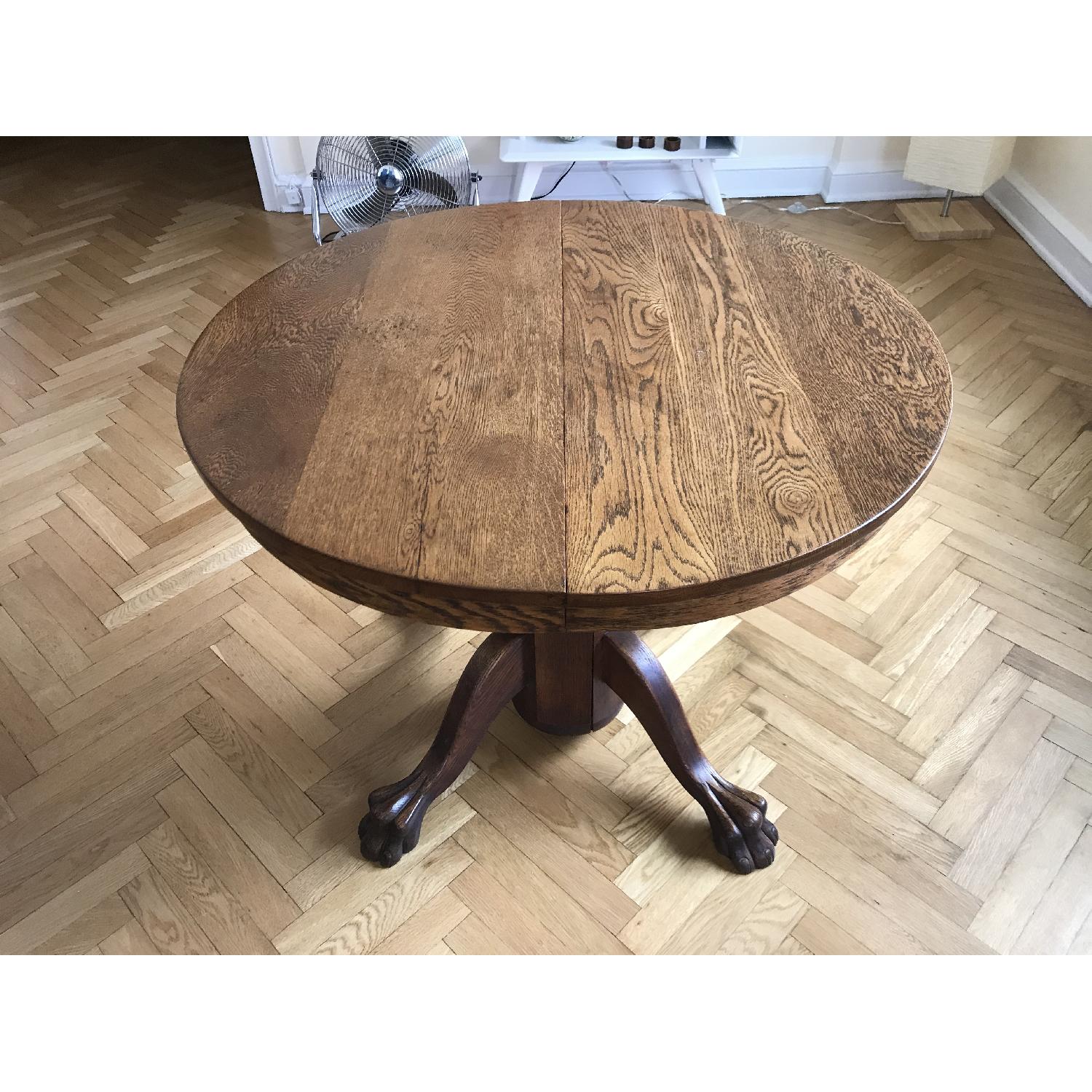 Oak Bear-Claw Round Dining Table - image-6