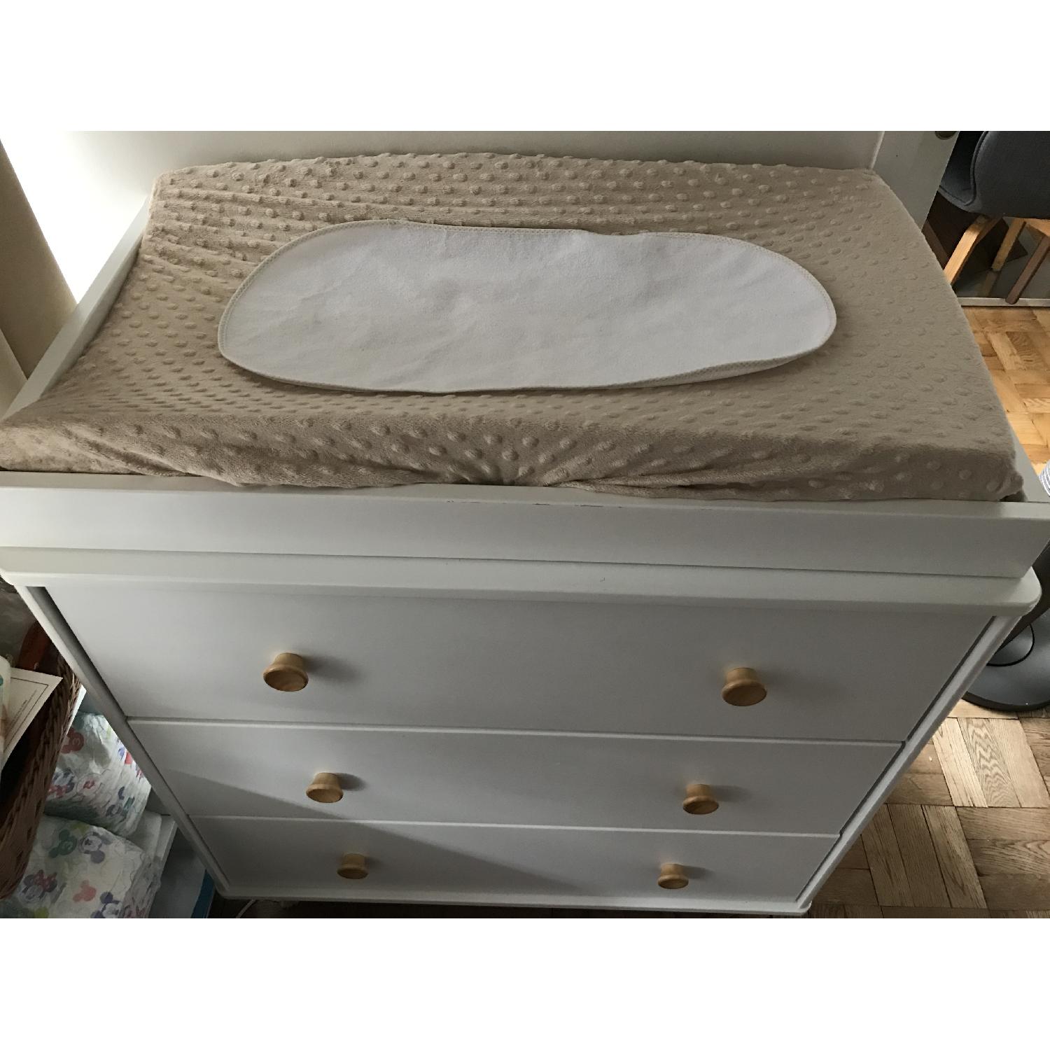 lolly changing table