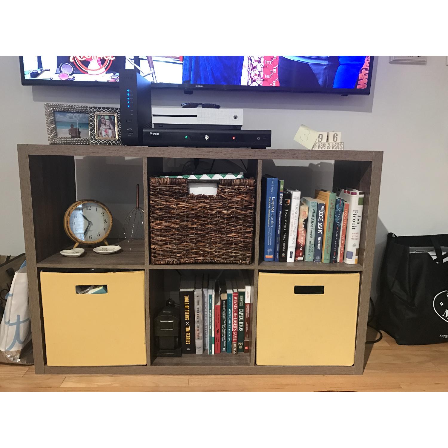 Threshold 6Cube Organizer Shelf w/ 3 Storage Boxes AptDeco