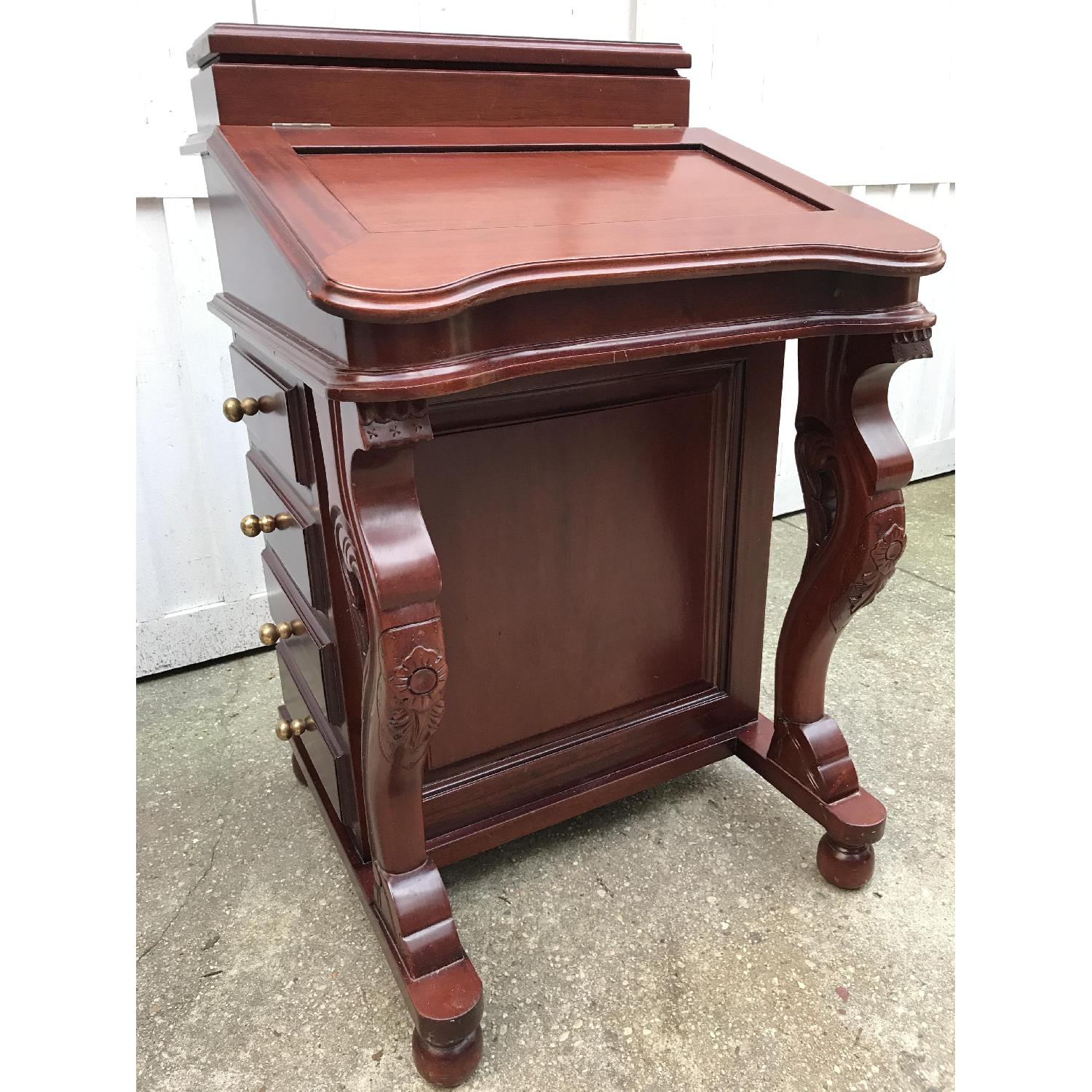 Captain's Desk - image-4
