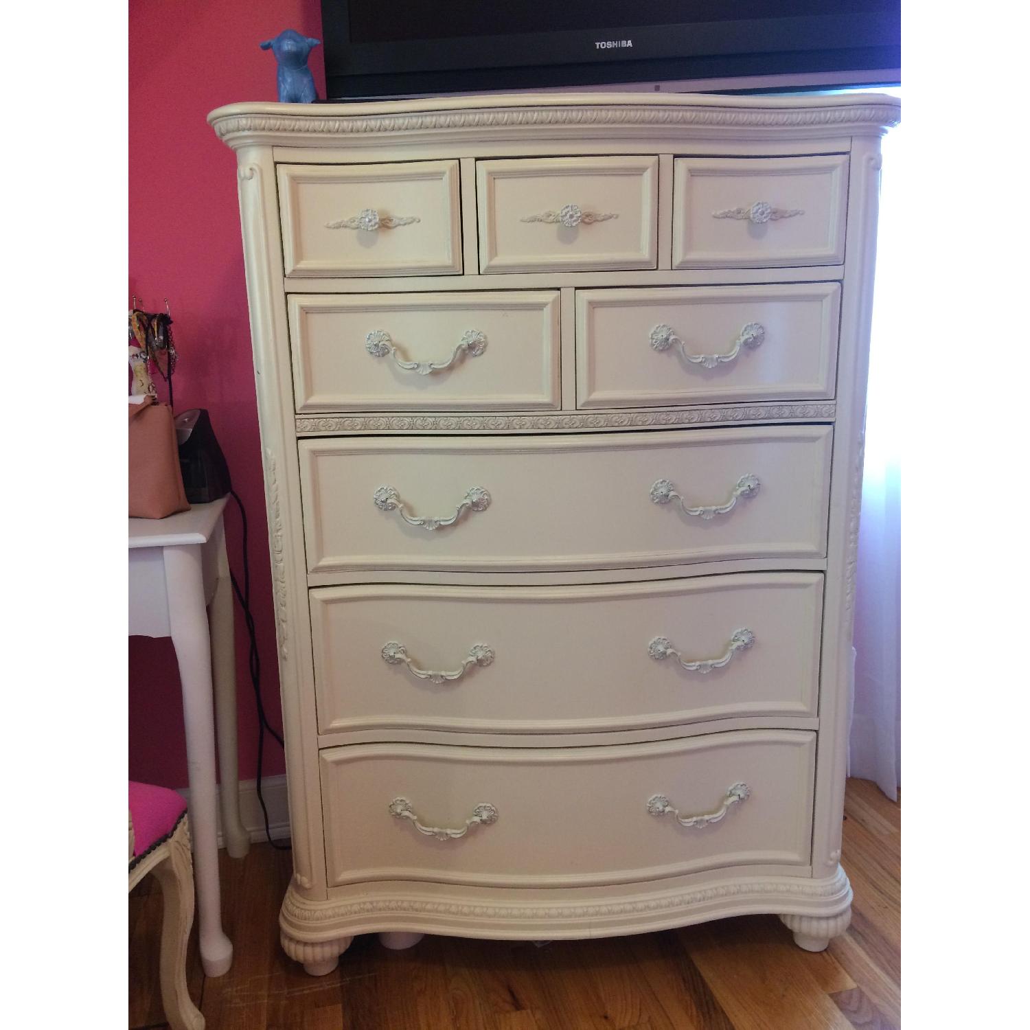 Jessica Mcclintock Romance Collection 4 Piece Bedroom Set - image-8