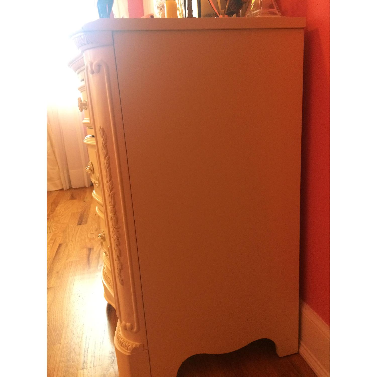 Jessica Mcclintock Romance Collection 4 Piece Bedroom Set - image-13