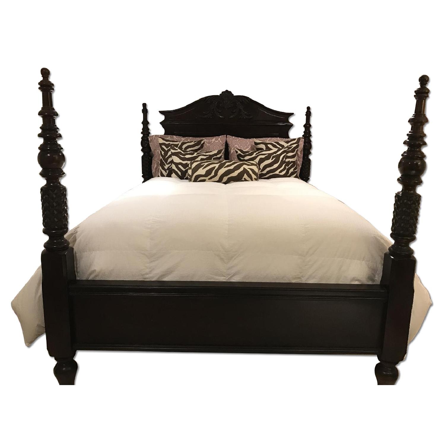 Raymour & Flanigan 3 Piece Bedroom Set - image-0