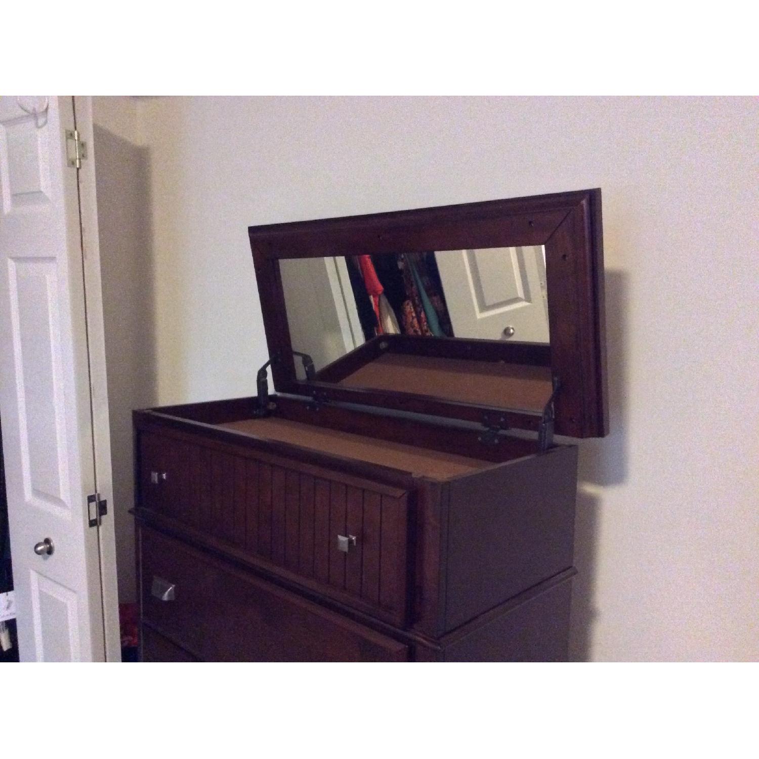 Bob's Spencer Chest w/ LiftTop Hidden Storage AptDeco