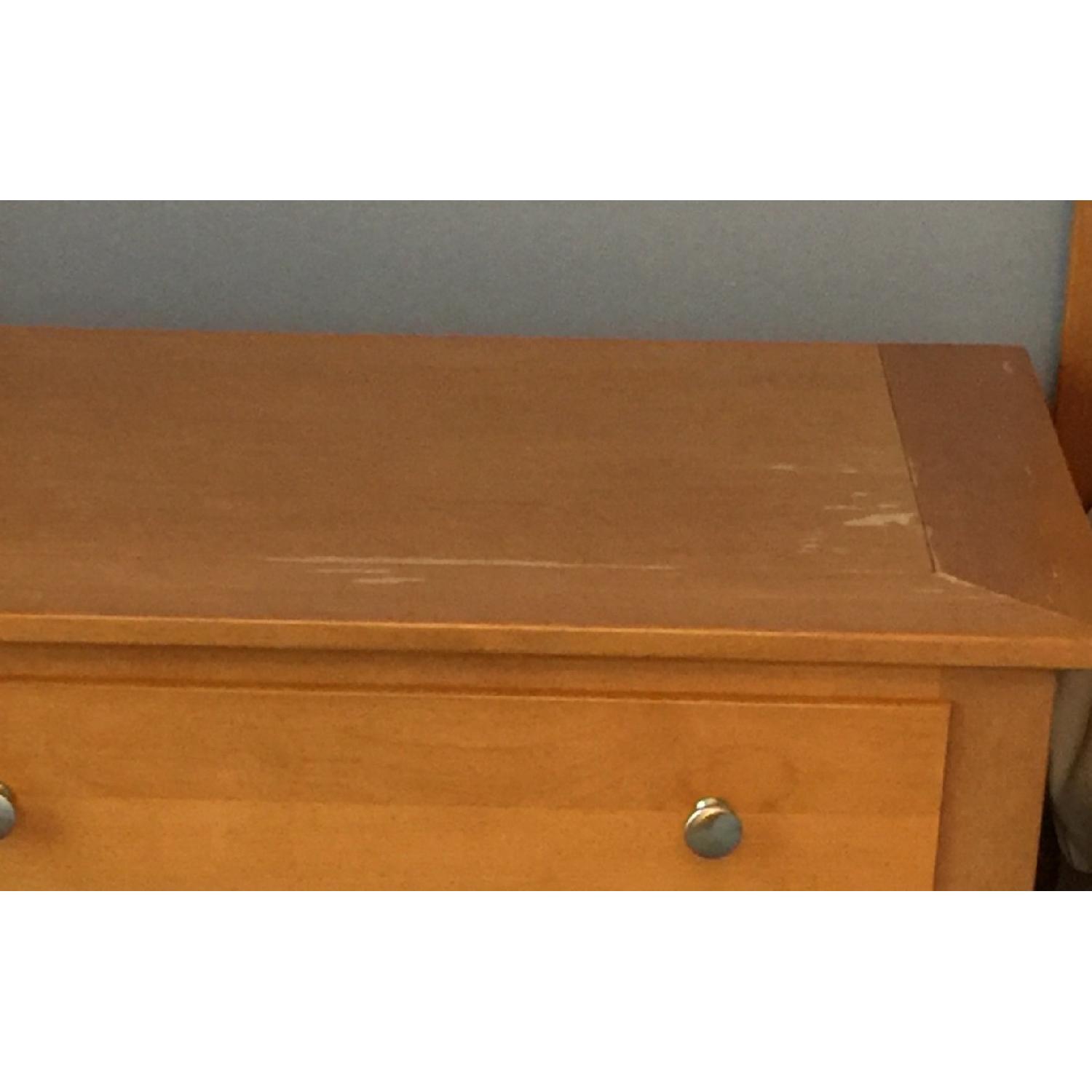 Stanley Preface 5 Piece Bedroom Set - image-5