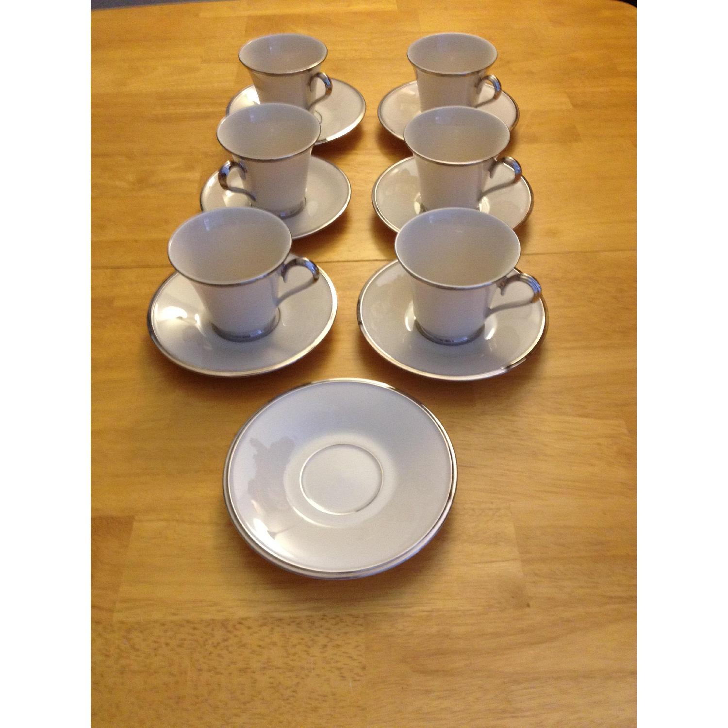 Lenox Solitaire 5 Place Chinaware Setting - image-8