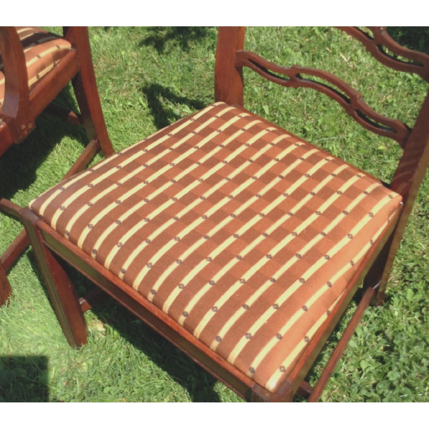 Antique Chippendale Mahogany Chairs - image-7