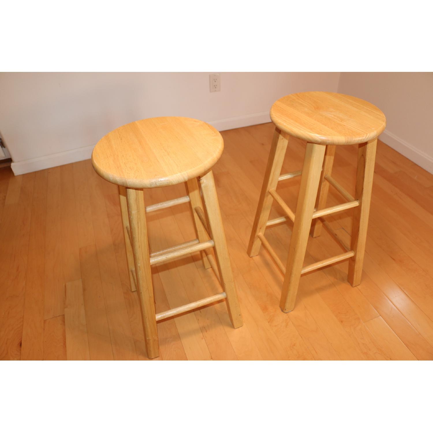 Pier 1 Natural Frame Director's Chair + 2 Bar Stools - image-7