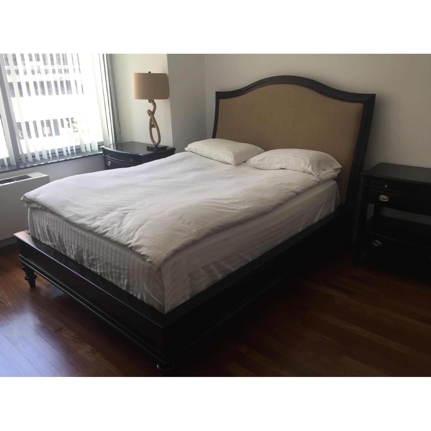 Haverty's Queen Platform Bed AptDeco