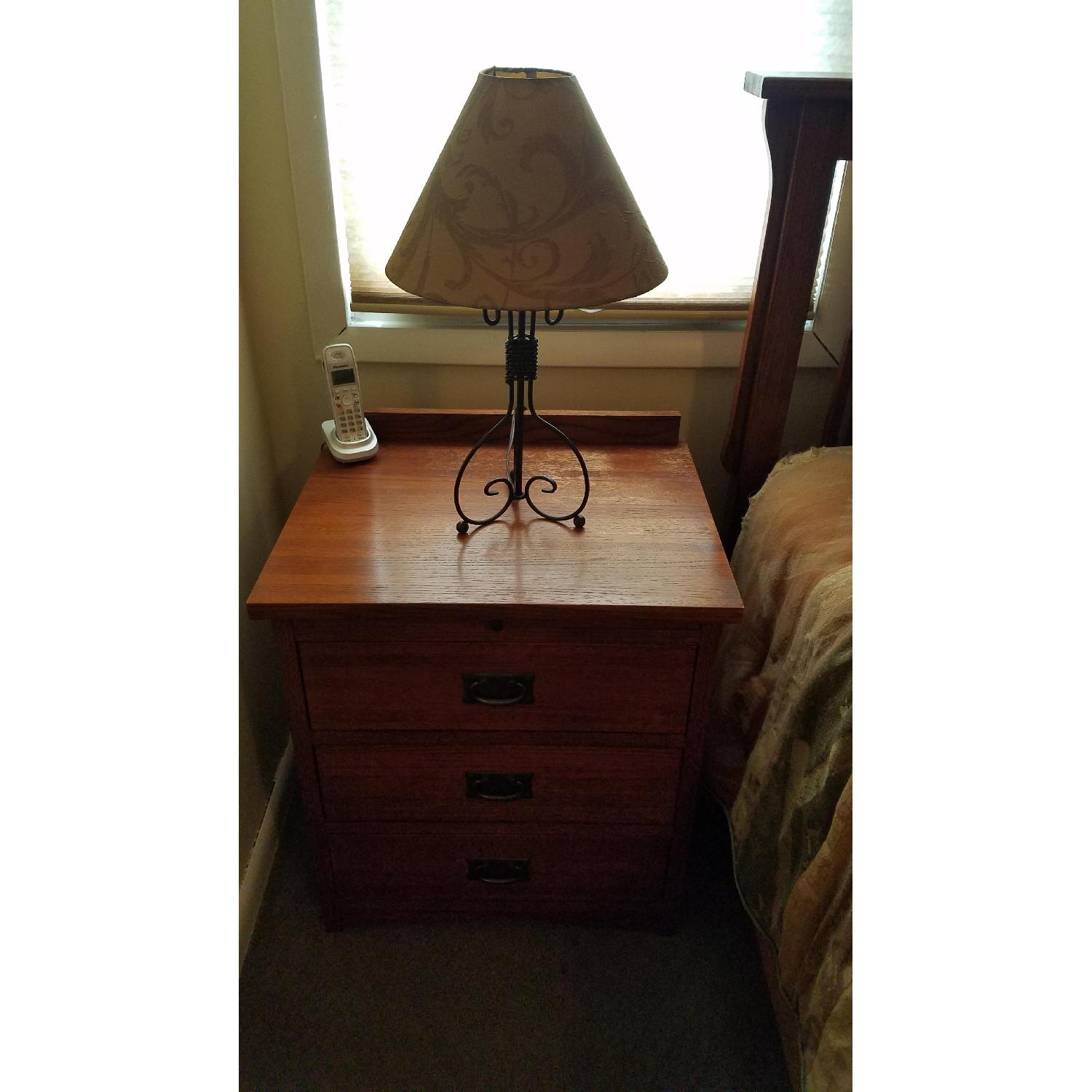 Kimball & Young Solid Wood 5 Piece Queen Bedroom Set - image-3