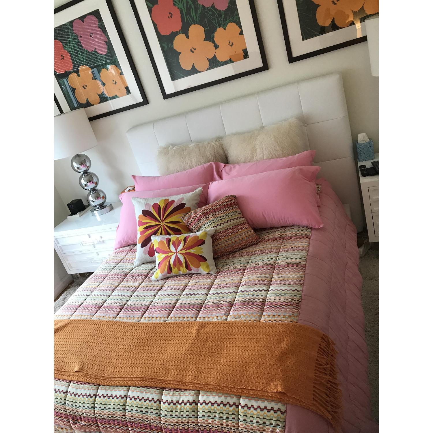 Jensen-Lewis Calligaris Swami Queen Bed - image-1