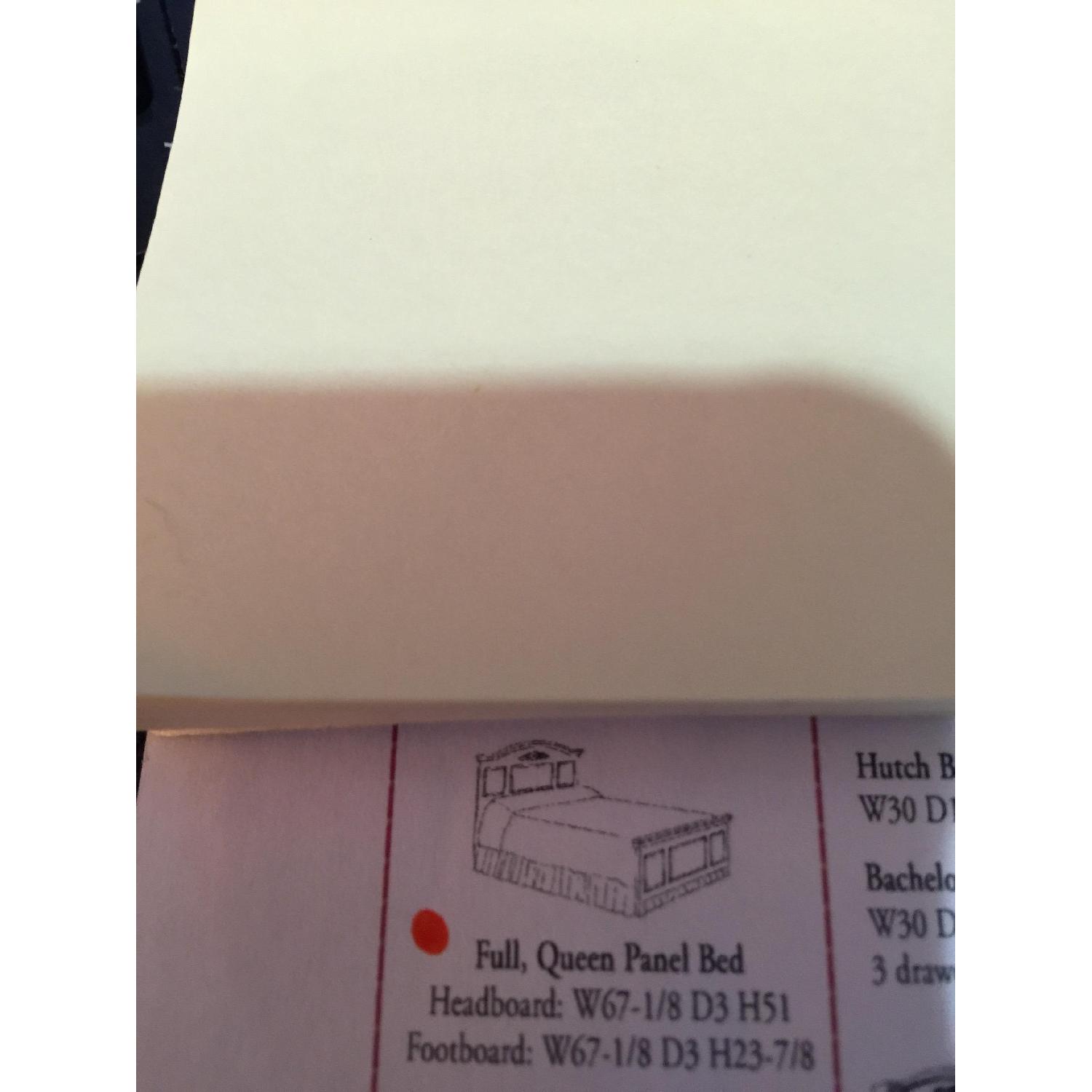 Broyhill Fontana Cherry Headboard & Footboard - image-4