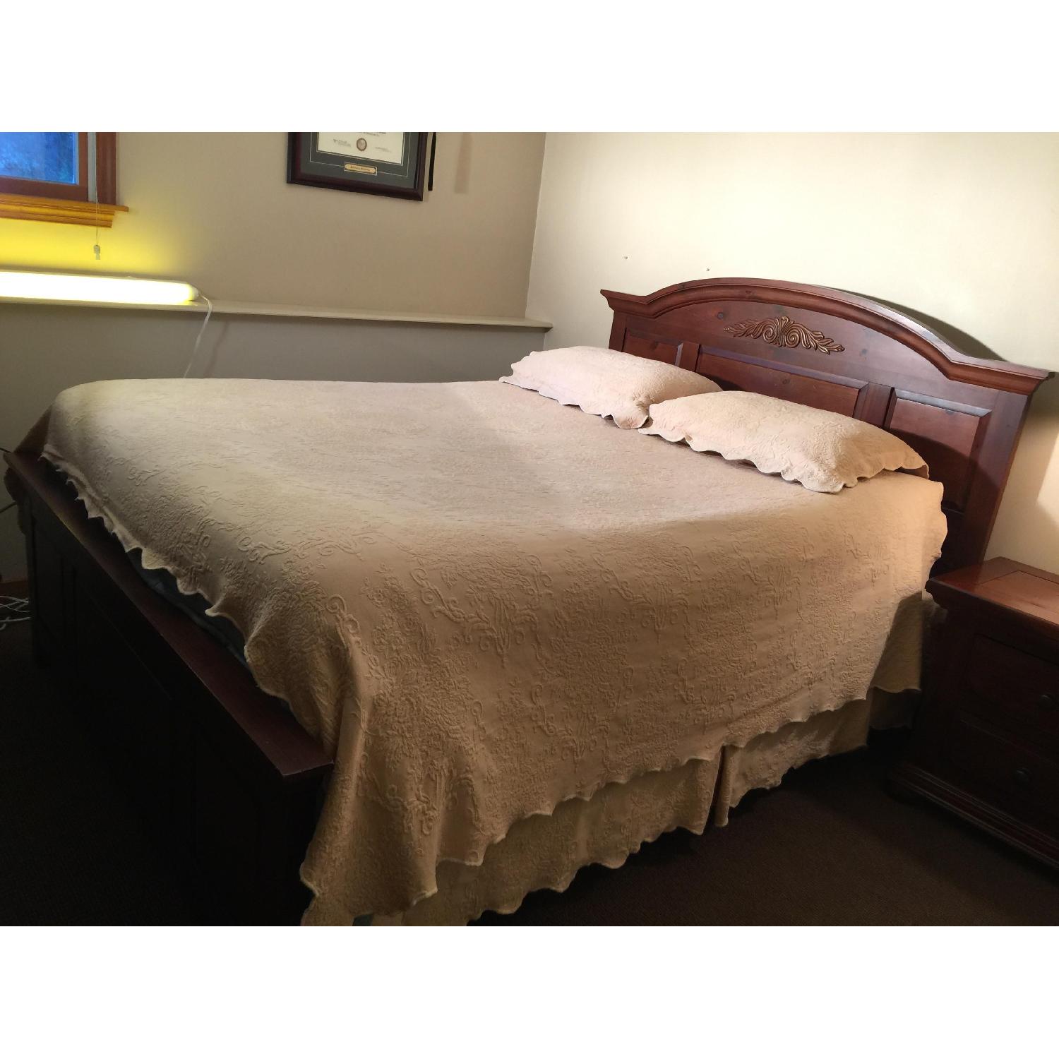 Broyhill Fontana Cherry Headboard & Footboard AptDeco