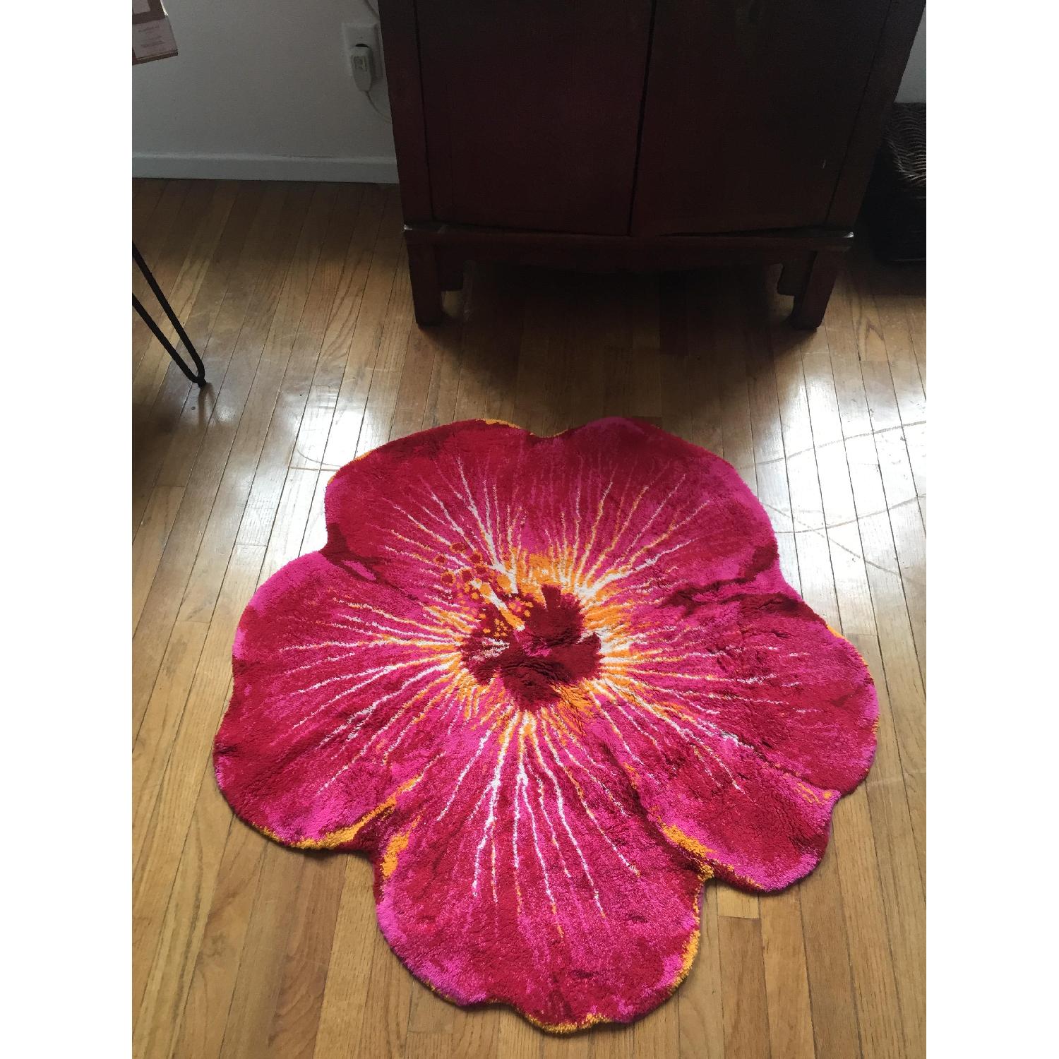 Abyss Harbidecor Hibiscus Rug - image-1
