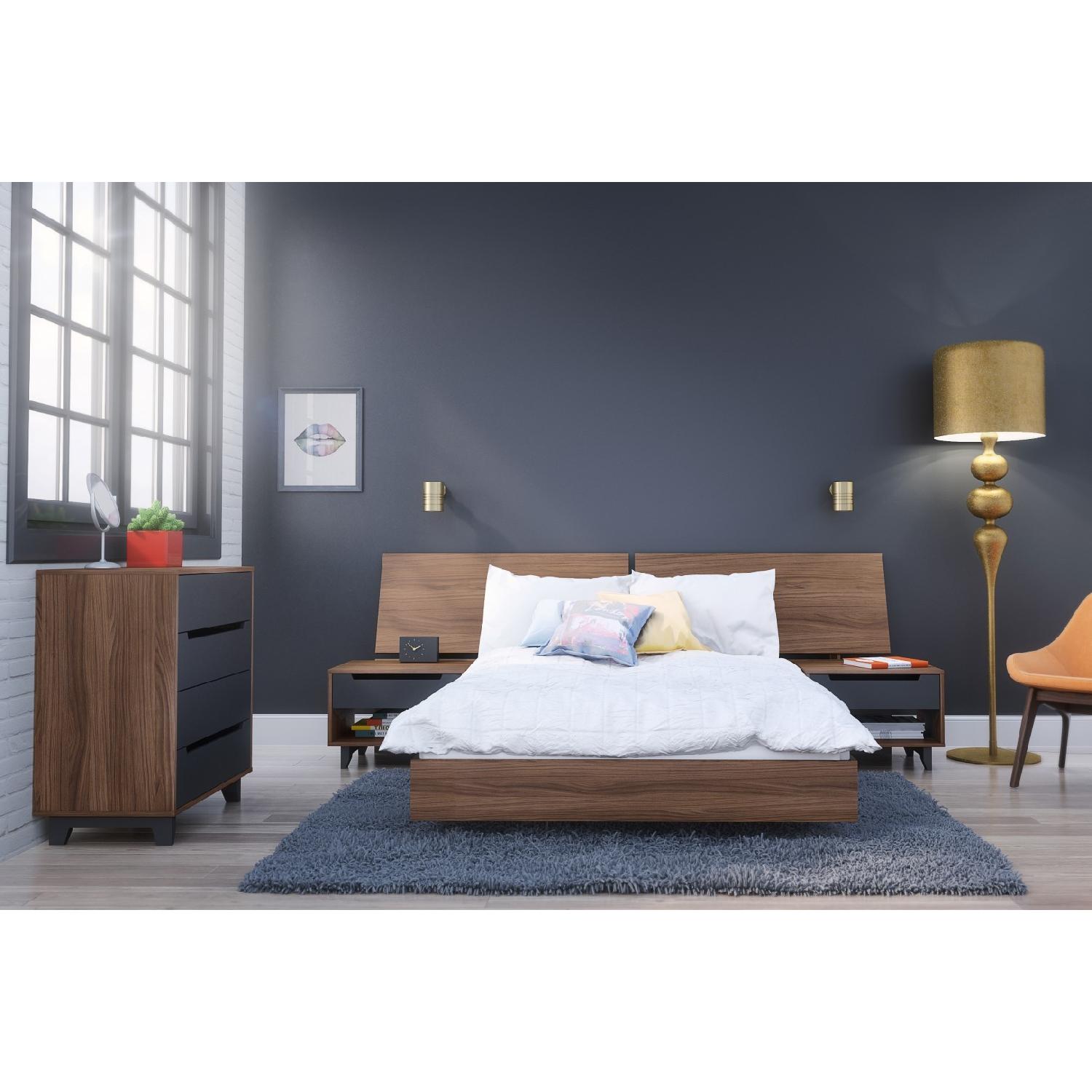 Nexera Alibi Platform bed w/ Panorama Headboard - image-8